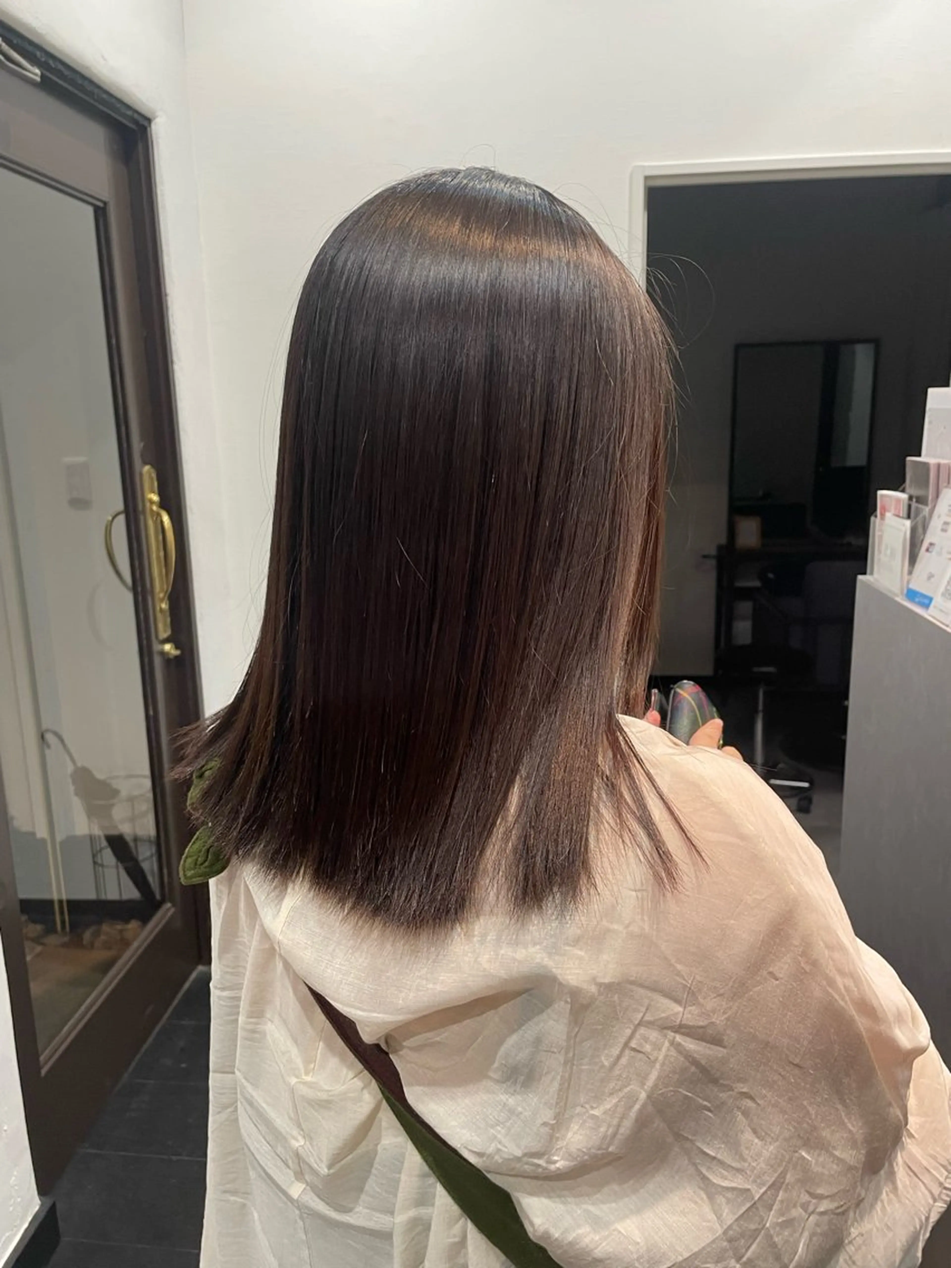 セミロング 酸性ストレート ARCOIRIS by　doll hair所属・稲本麻衣 【韓国ヘア】のヘアスタイル