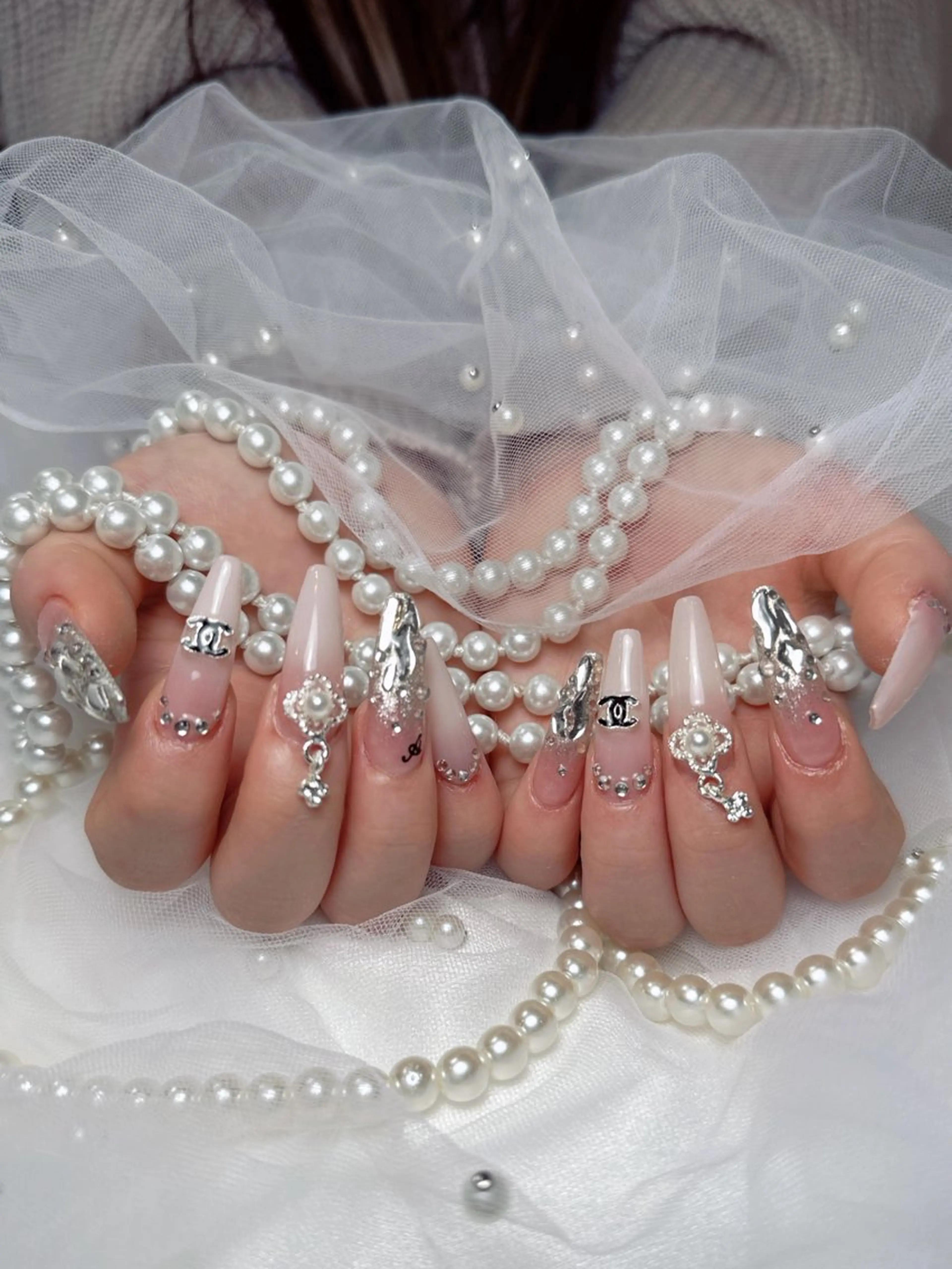 ネイル ハンドネイル ネイルサロン lotusのネイルデザイン