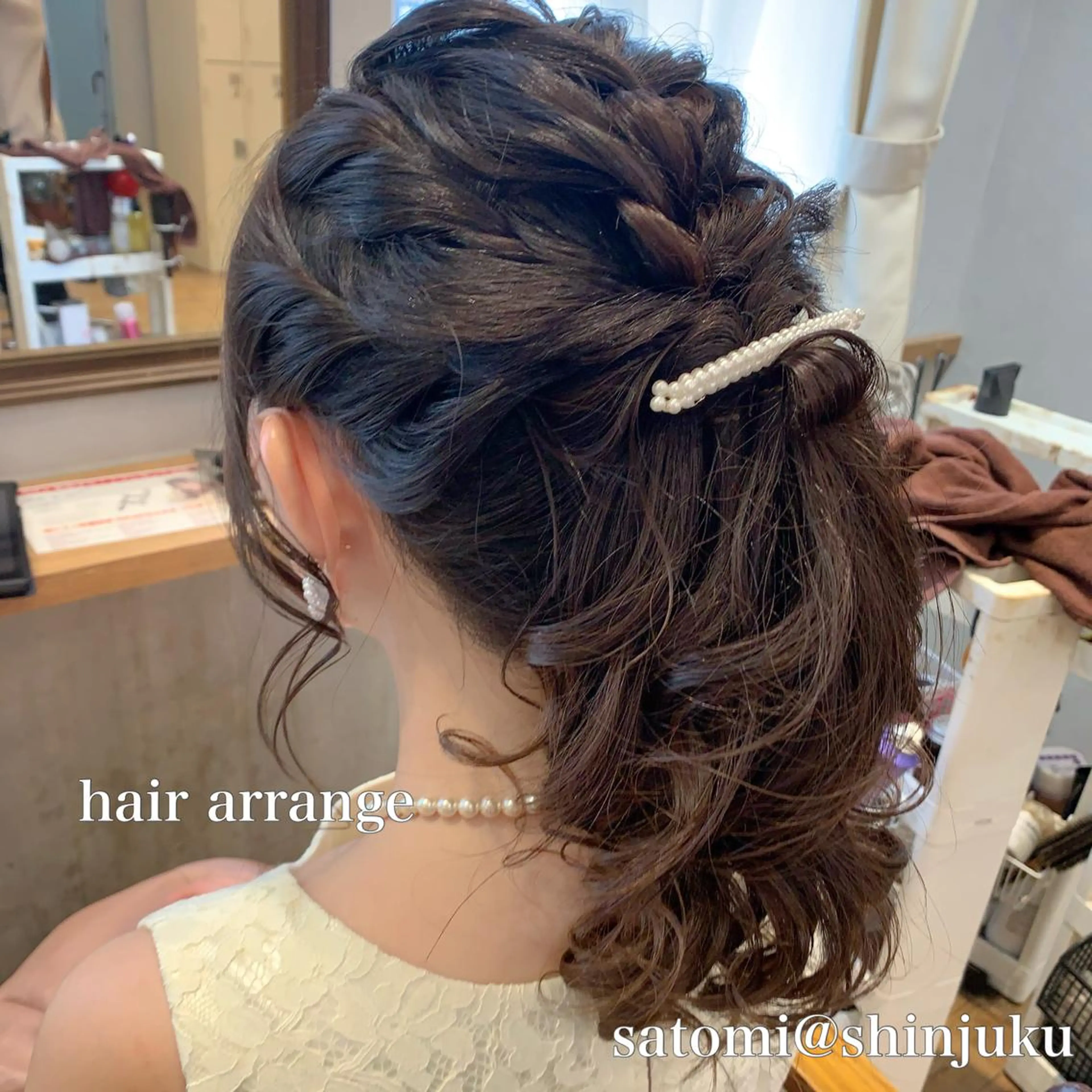 セミロング 淡色ふんわりhair 新宿satomiのヘアスタイル