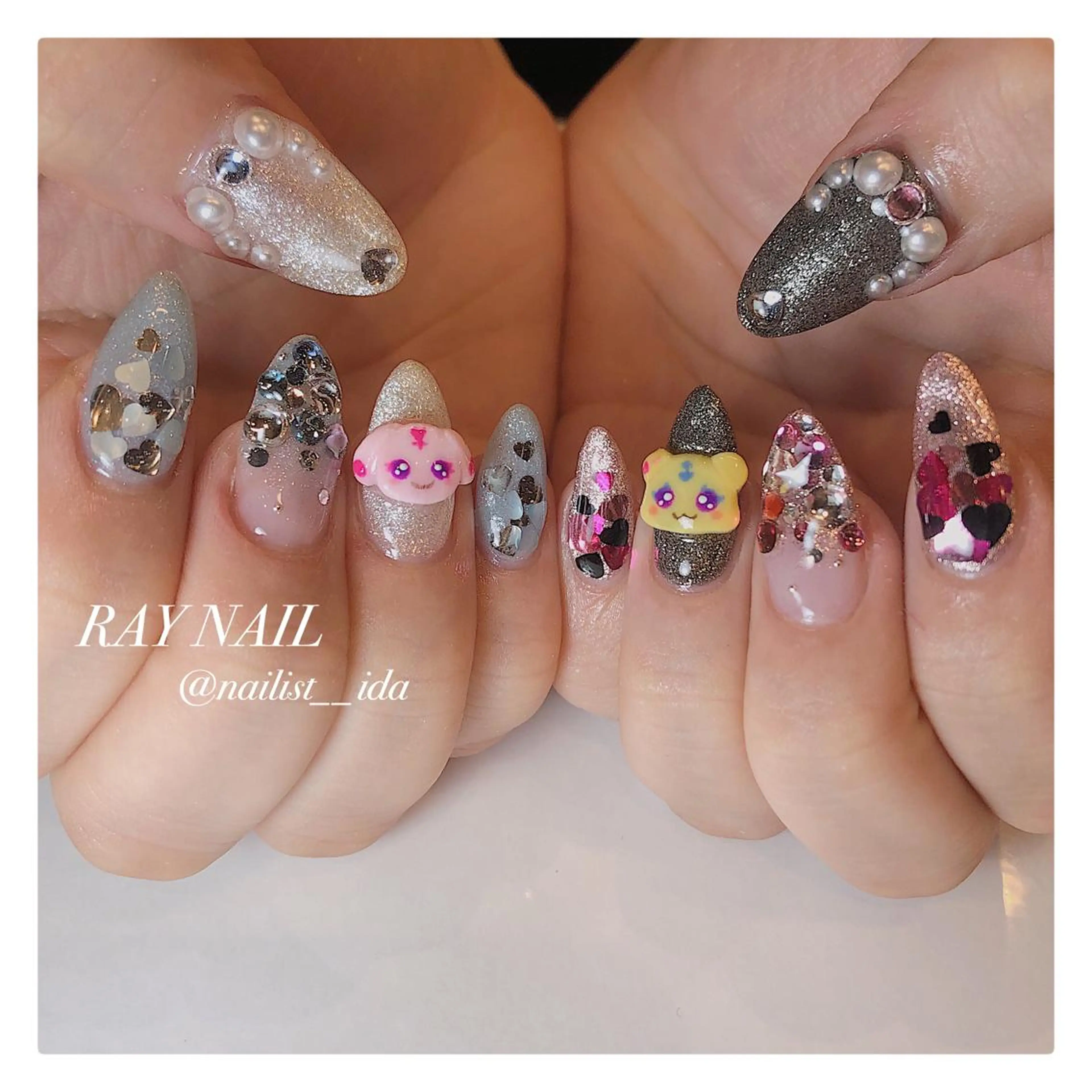 ネイル Arowa 伊田のネイルデザイン