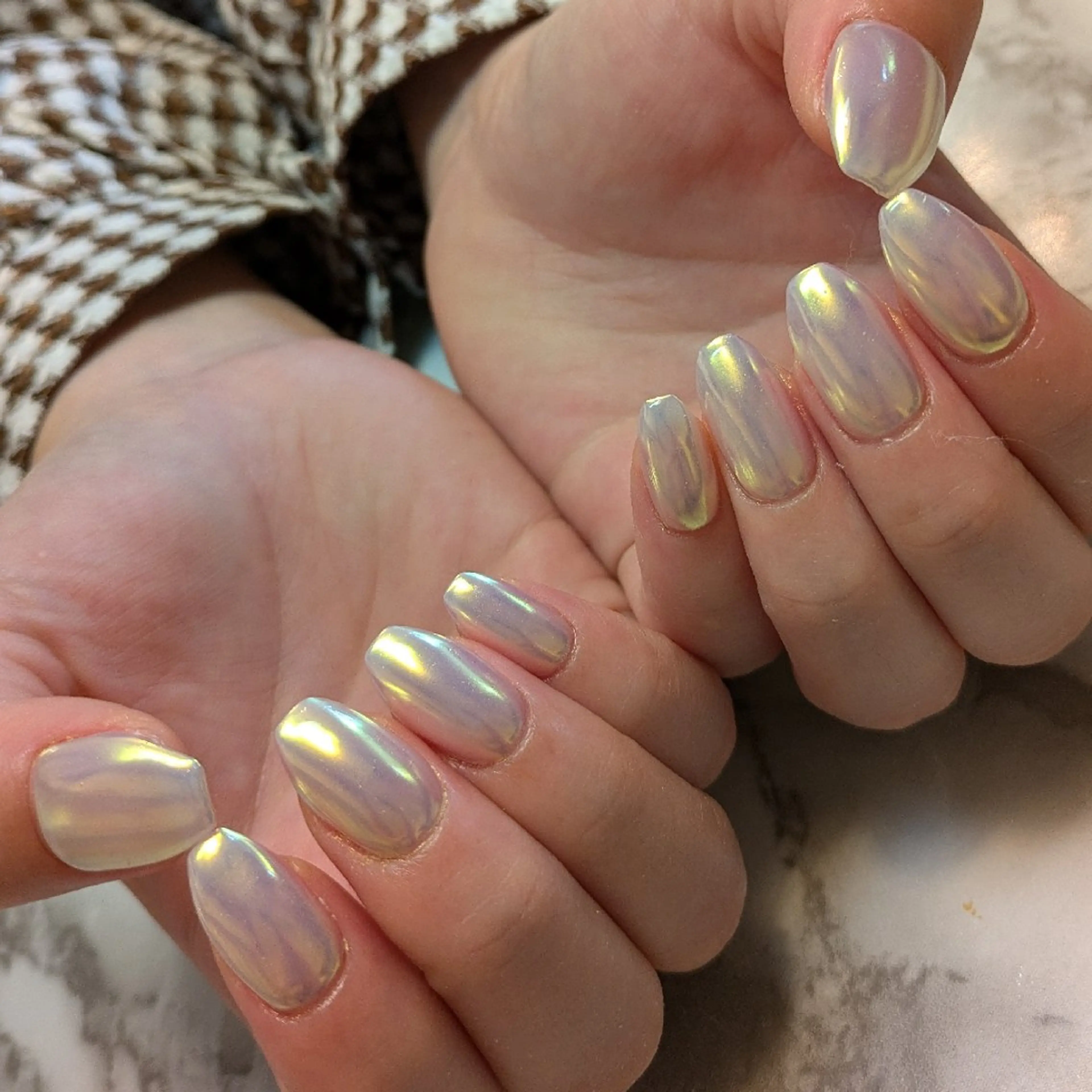 ネイル オーロラネイル ジェヌインネイル 河内のネイルデザイン