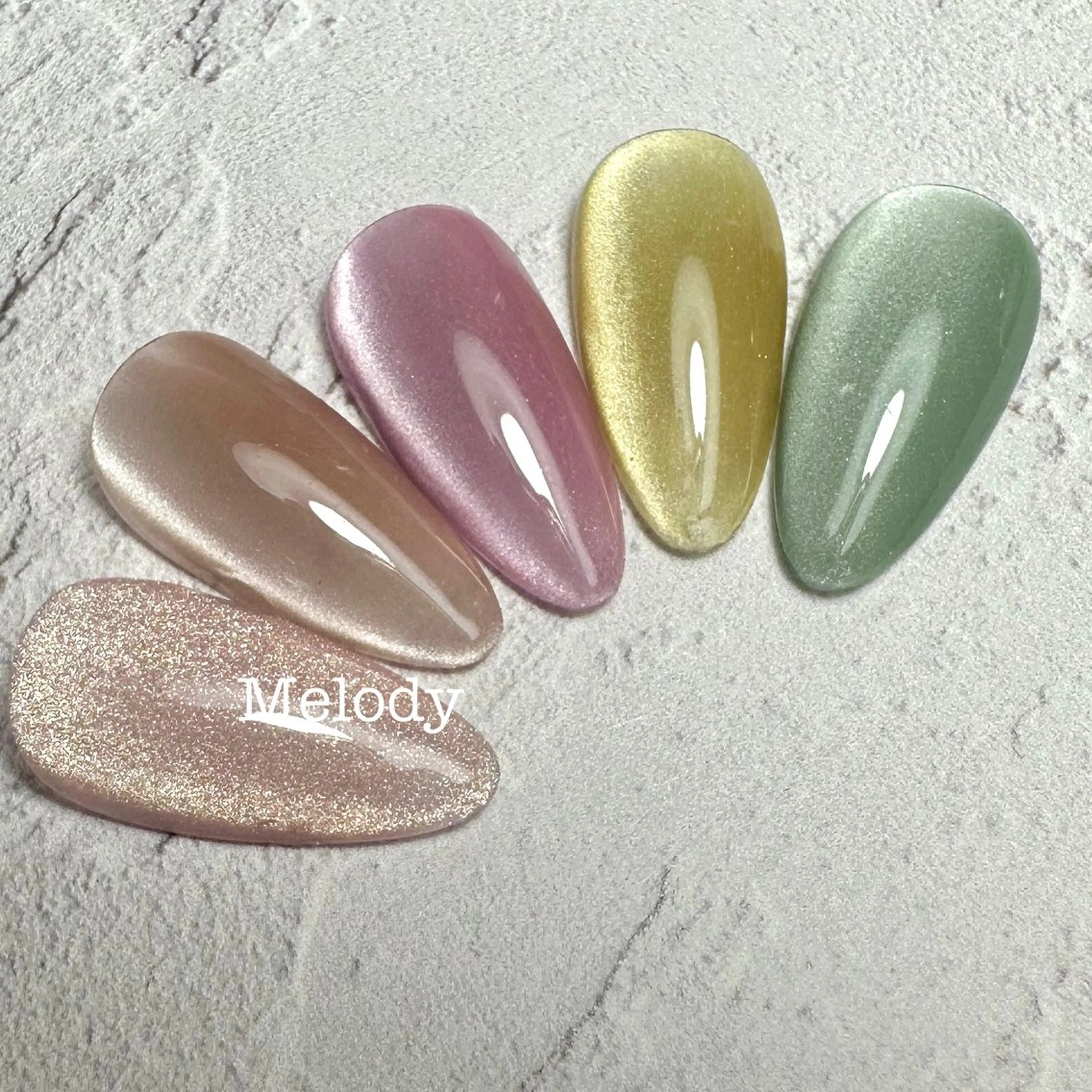 ネイル マグネットネイル Yuki Takahamaのネイルデザイン