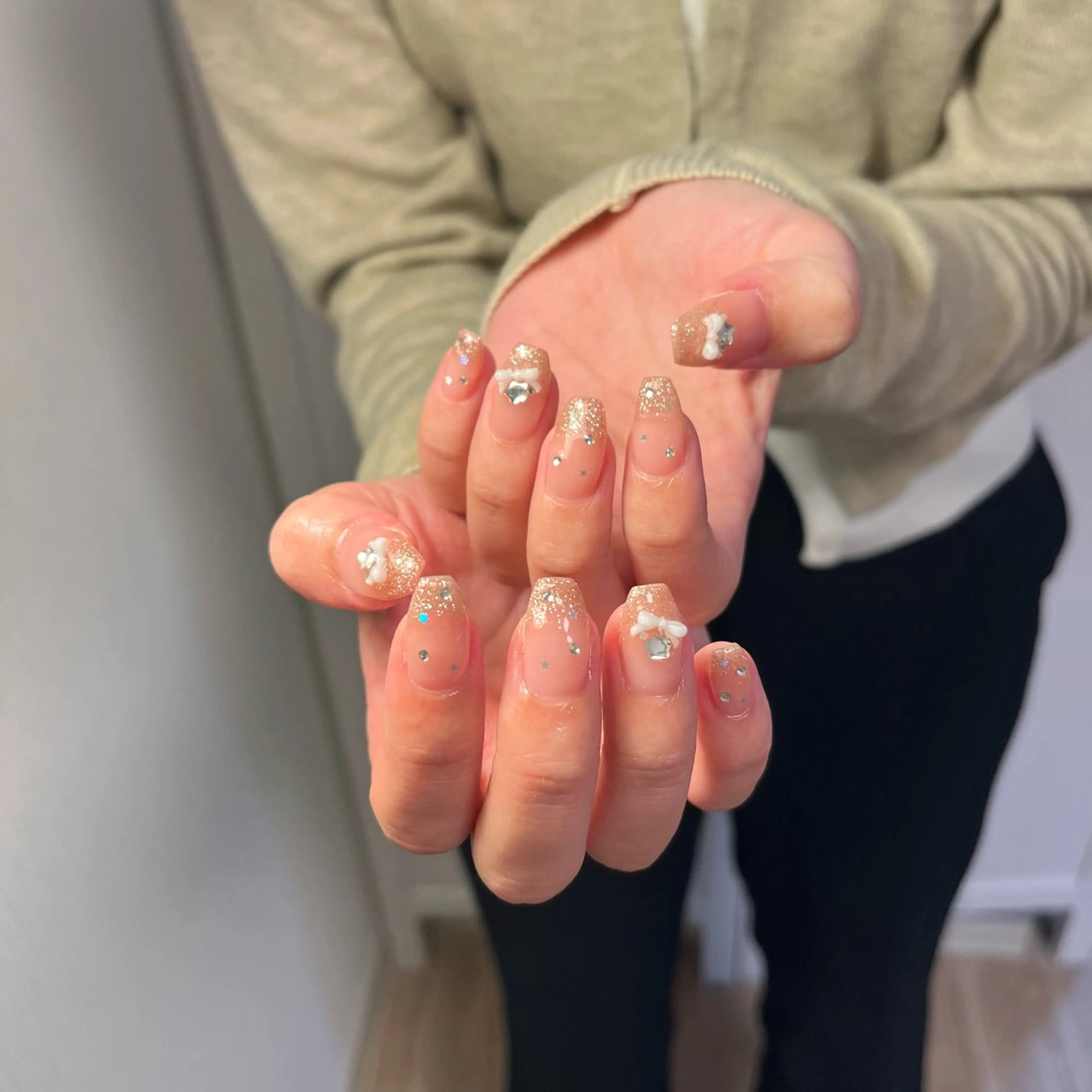 ネイル ハンドネイル フットネイル neroria nailのネイルデザイン