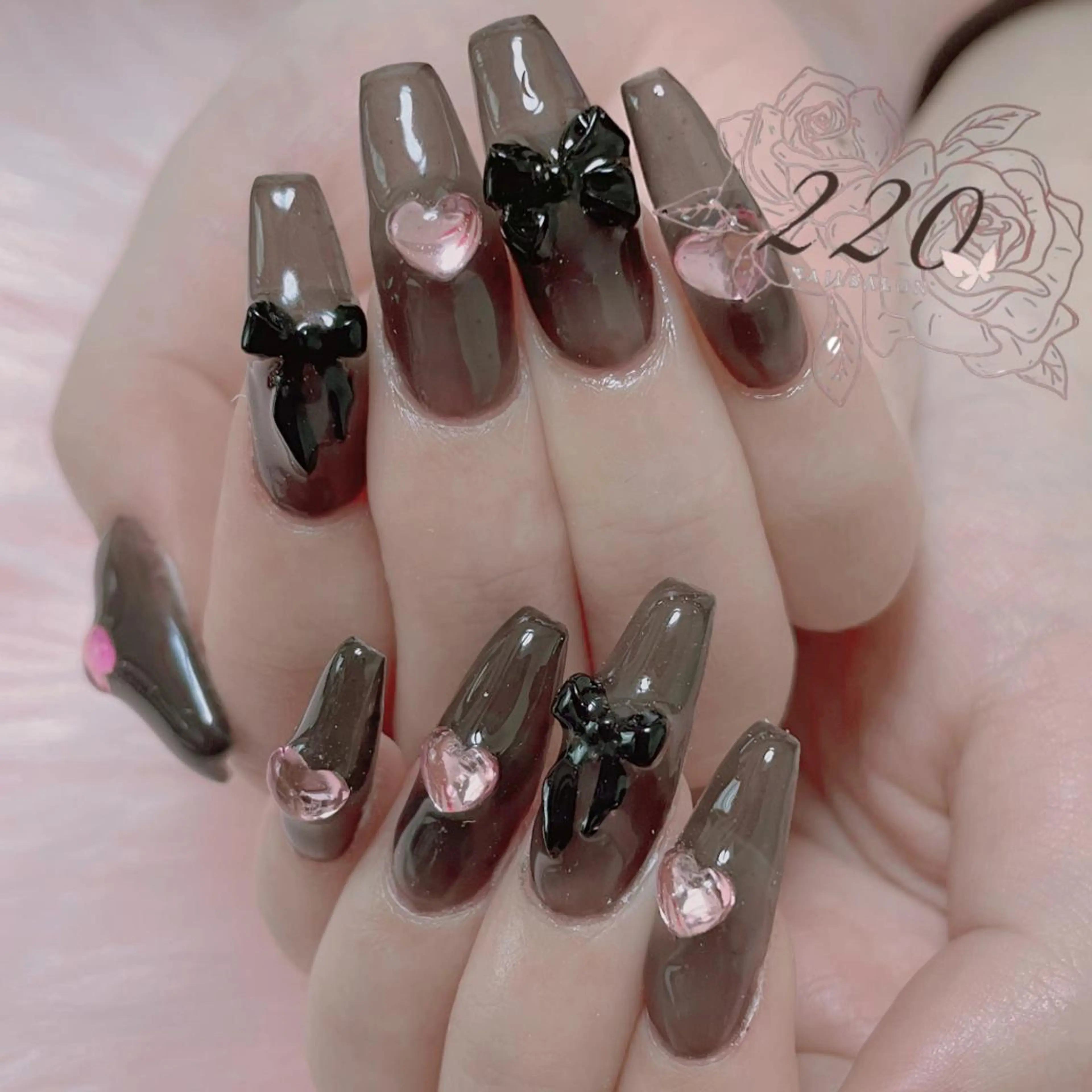 ロング nailsalon 220momokaのネイルデザイン