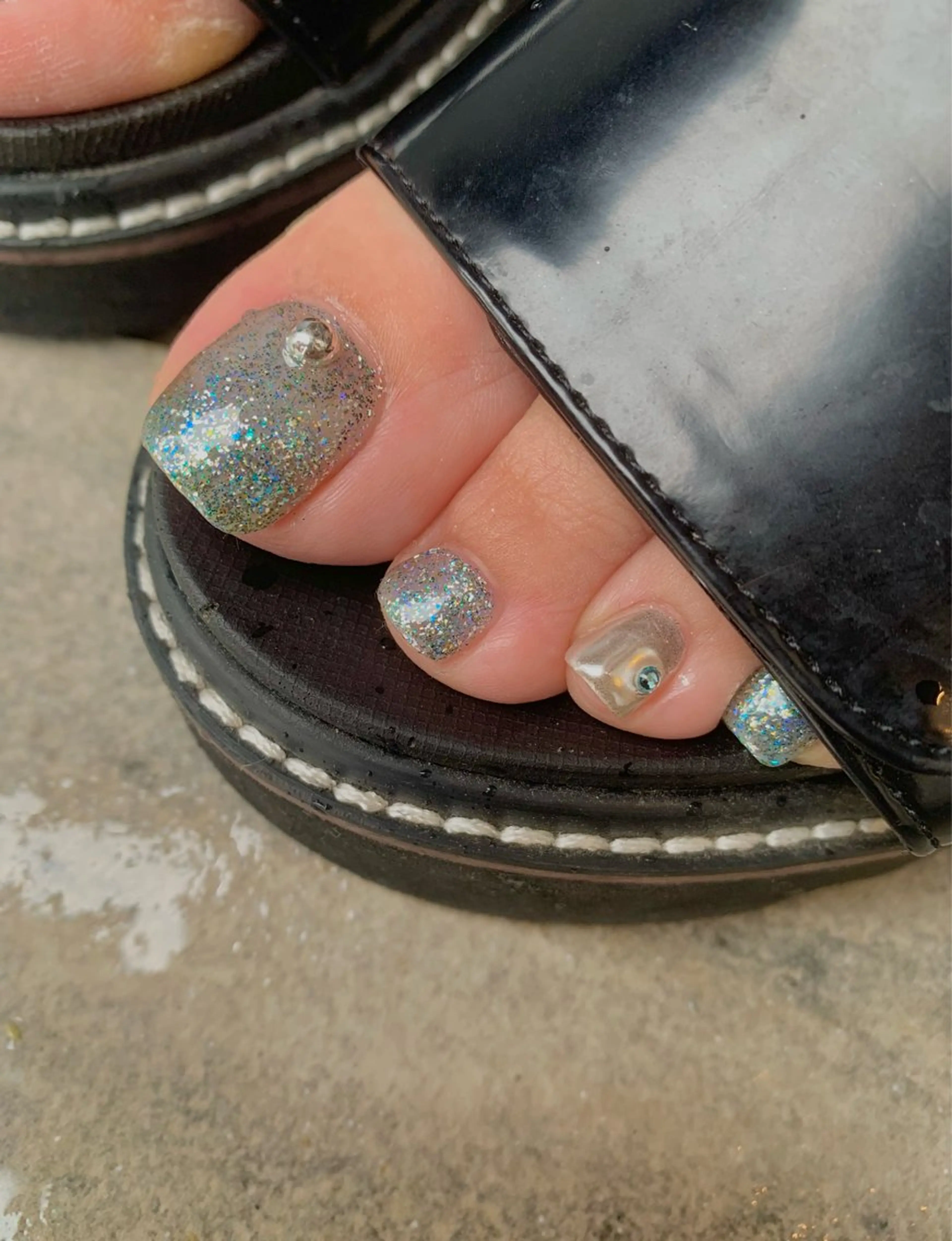 ネイル ラメ(グリッター) ミラーネイル フットネイル is.nail 🌷sonokoのネイルデザイン