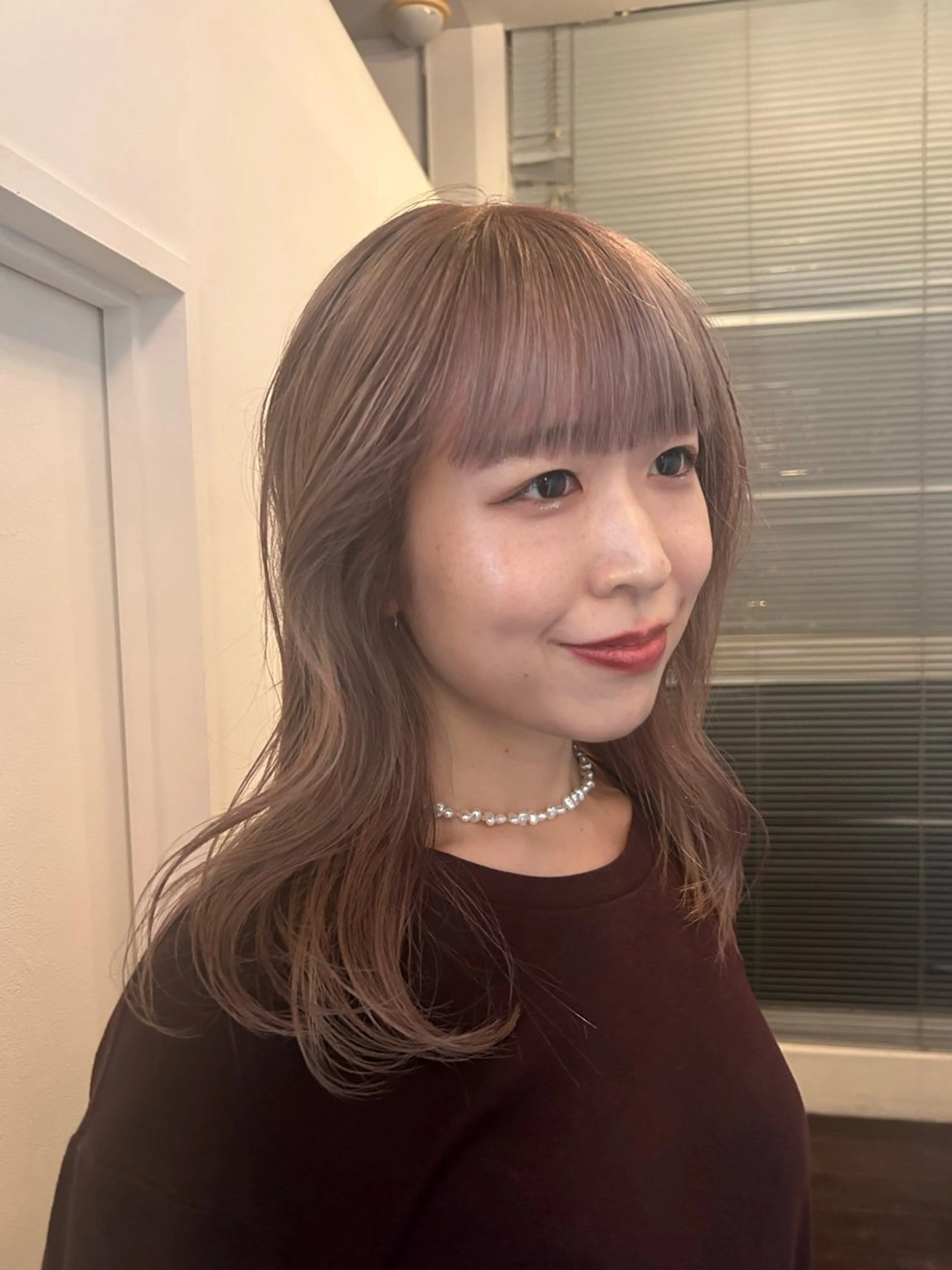 カラー かがやしづ ⭐️ハイトーンのヘアスタイル