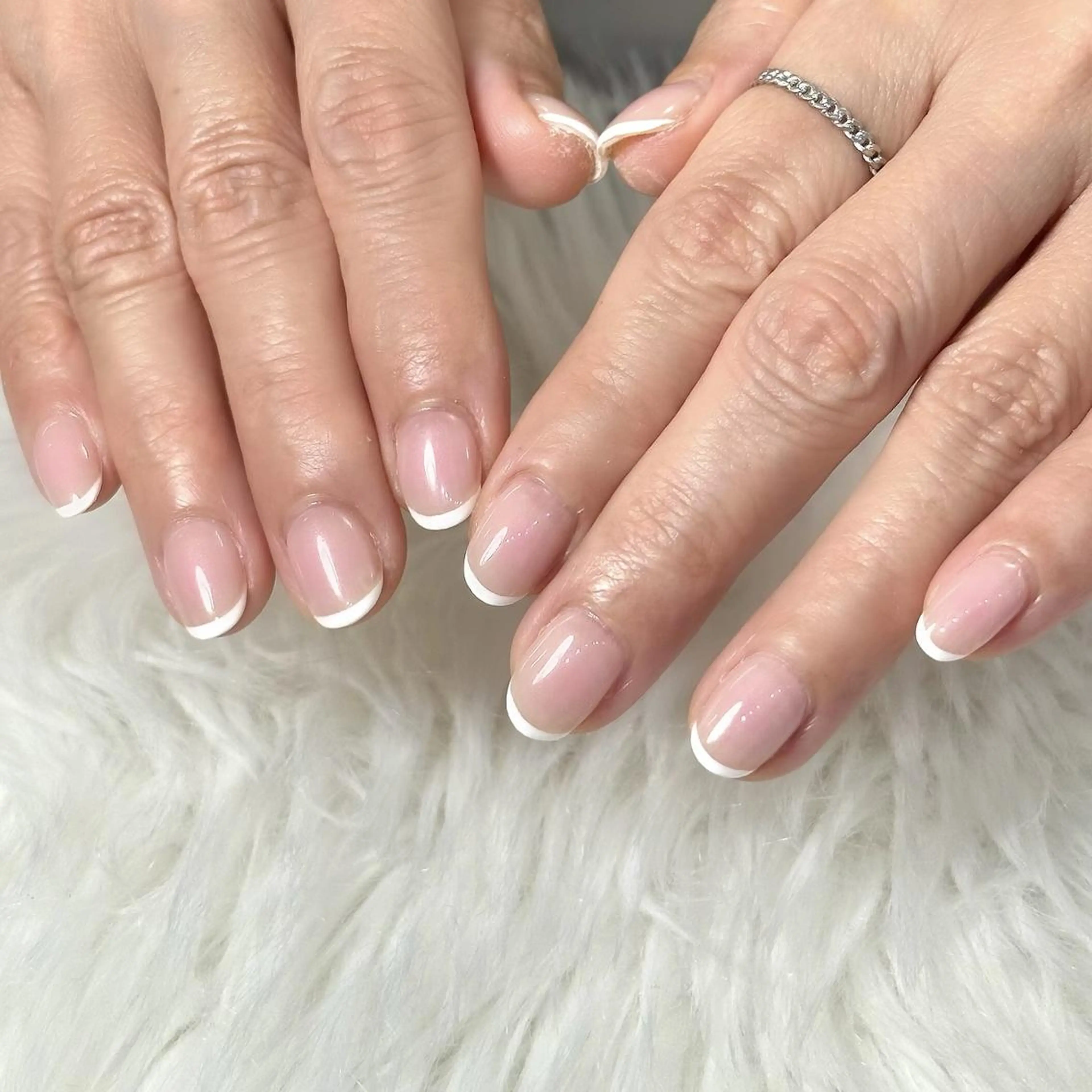 ネイル ❤️💛REBEST 京橋　nailのネイルデザイン