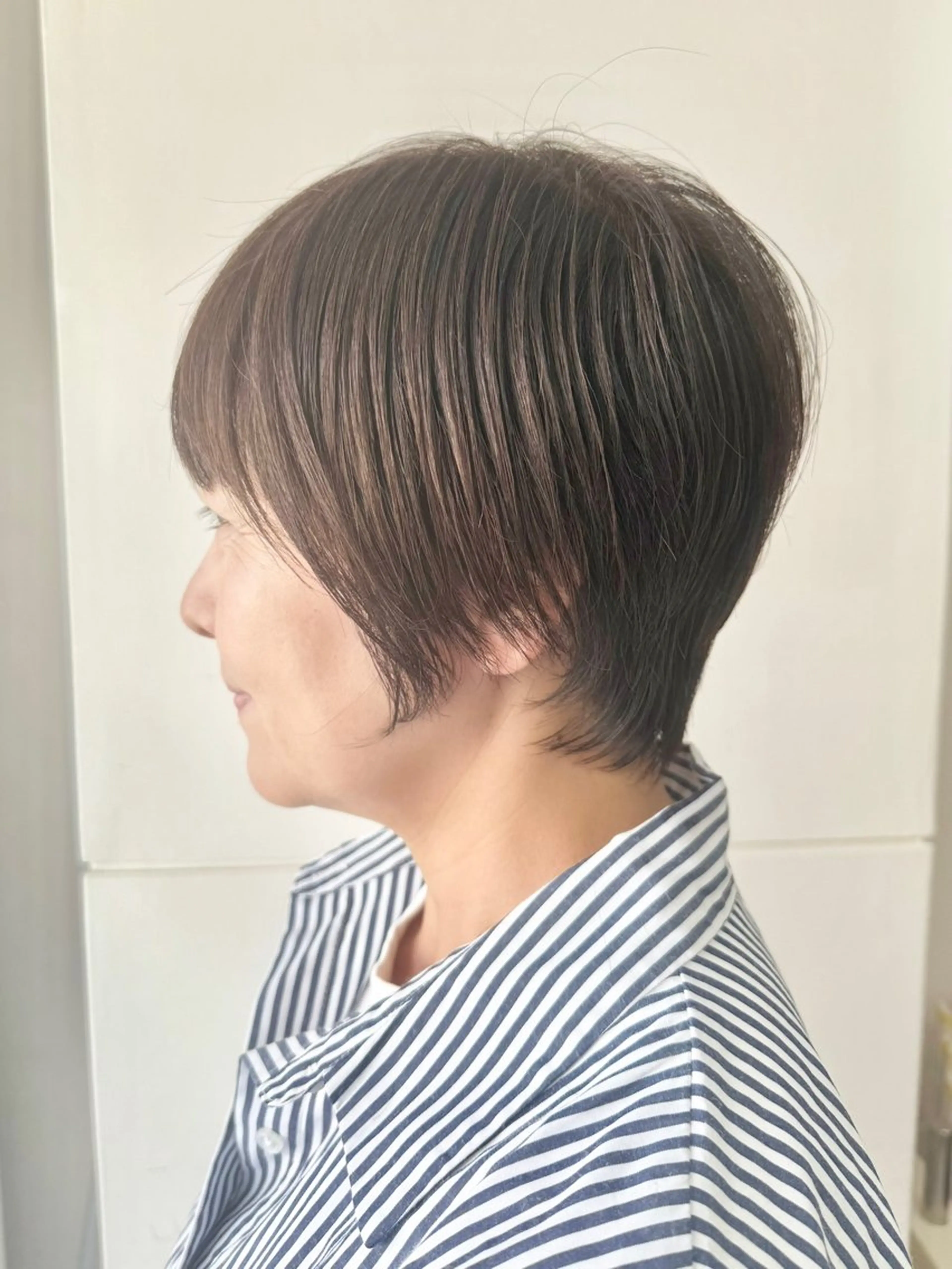 ショート 白髪ぼかし×ショート ハイライト×玉山直哉のヘアスタイル