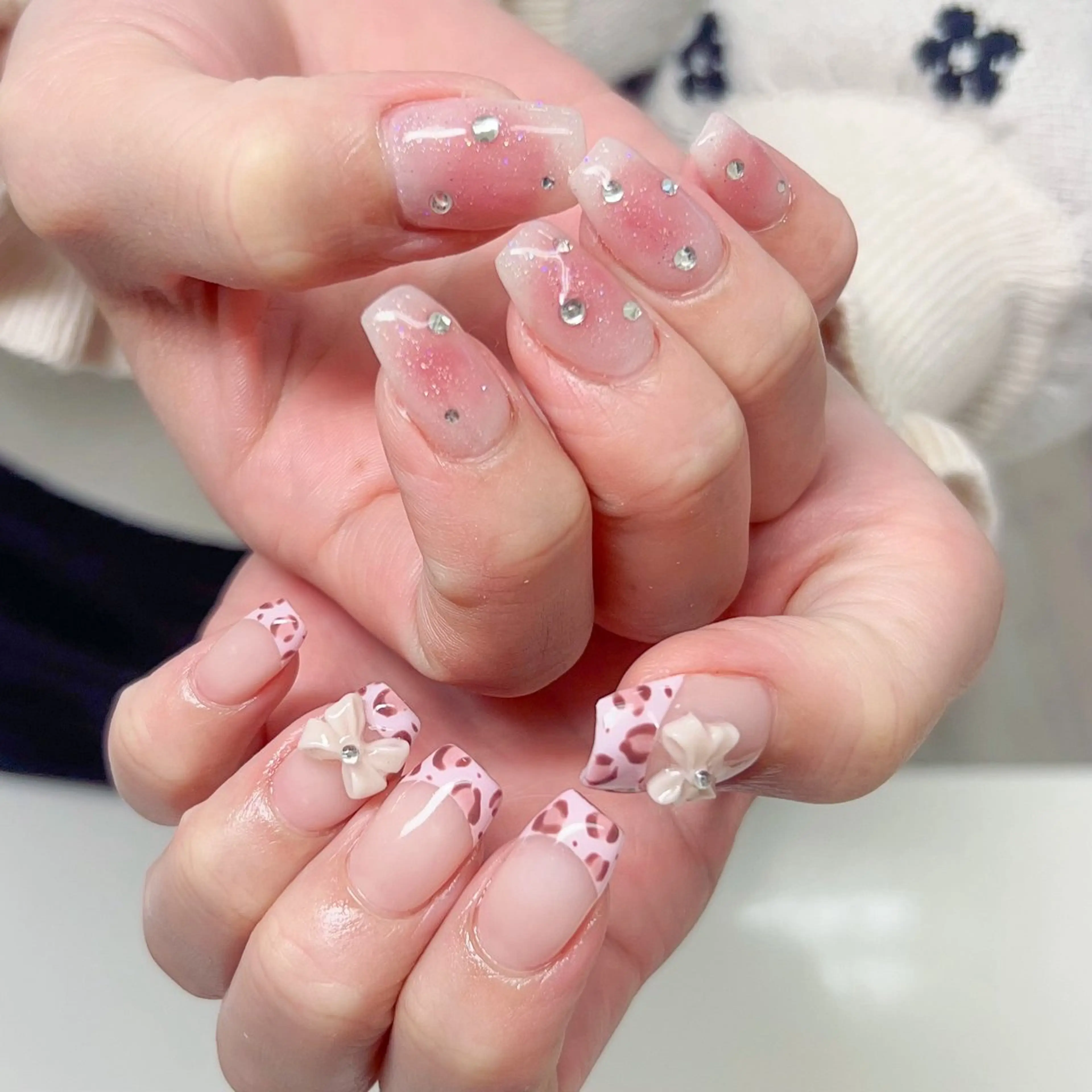 ネイル アニマル柄 チークネイル ピンク ハンドネイル muum_nail 新宿2分 三丁目1分のネイルデザイン