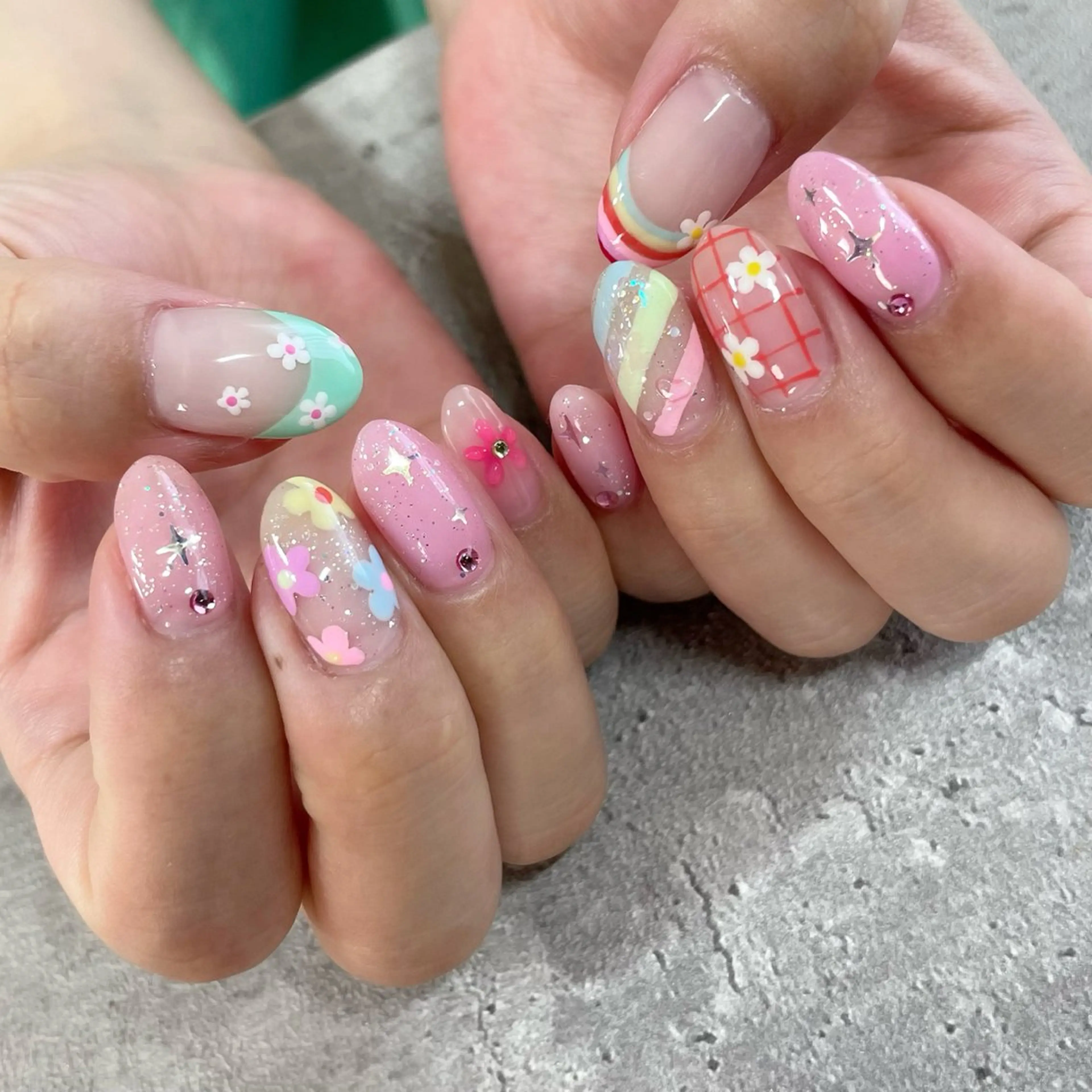 ネイル ジェルネイル 東 千夏のネイルデザイン