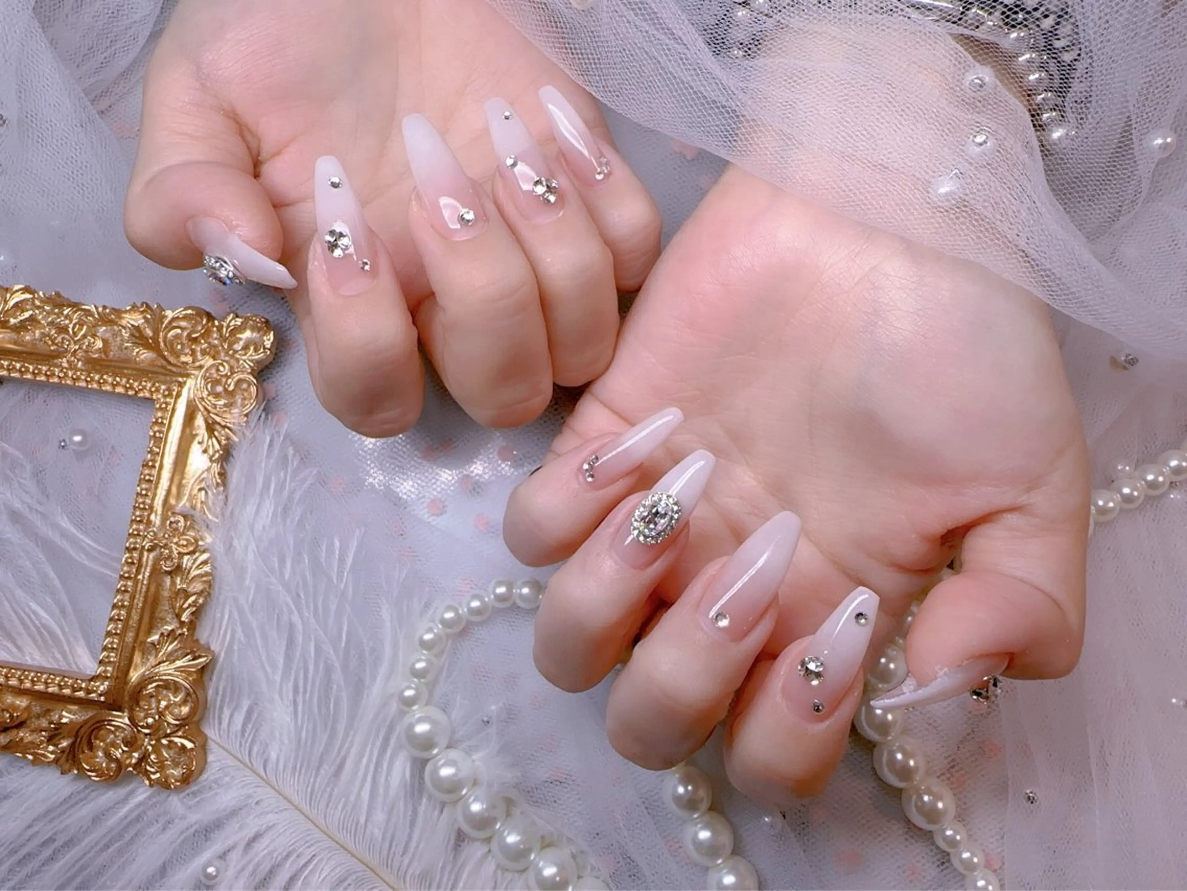 ネイル オーロラネイル フットネイル 韓国ネイル ラメ(グリッター) ラメグラデーション ハンドネイル Belle nail salon 新小岩のネイルデザイン