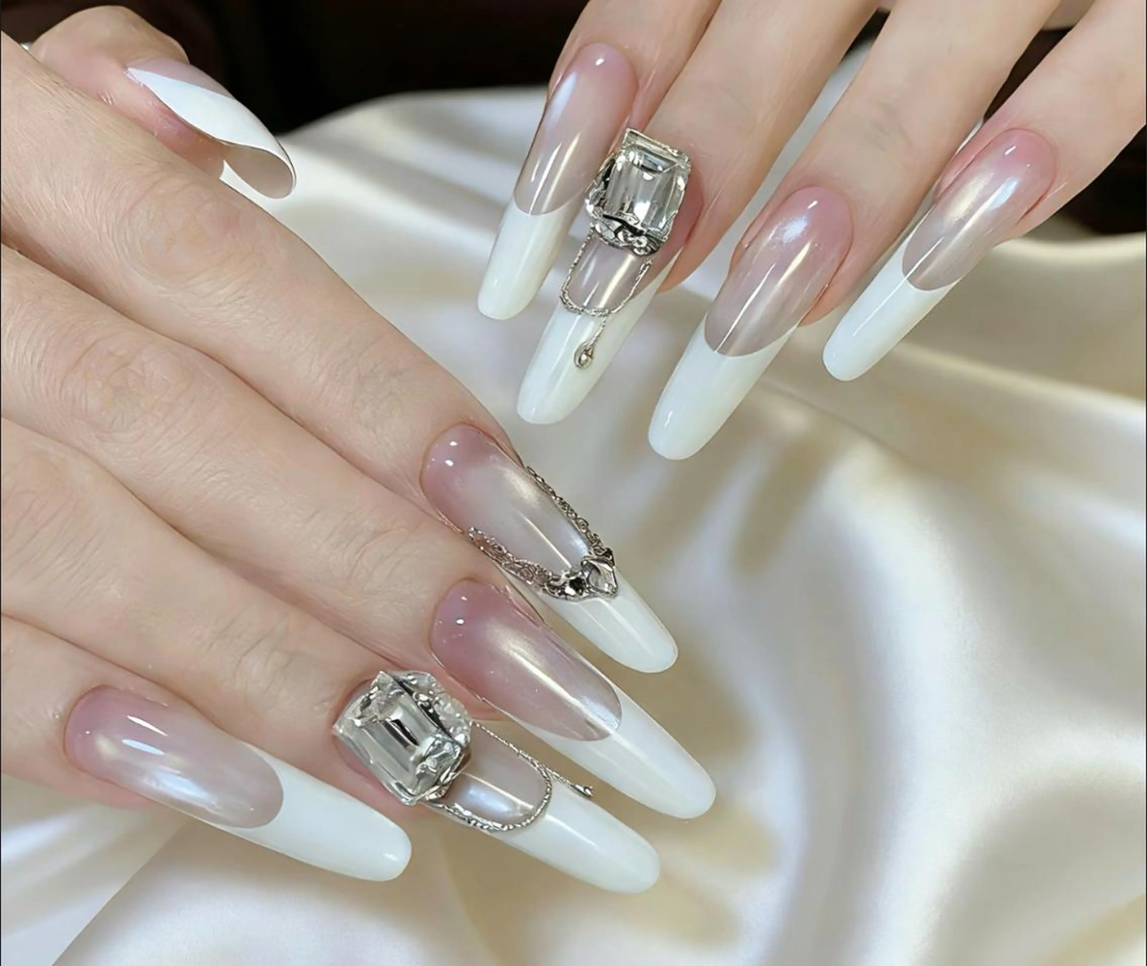 ネイル ハンドネイル 💫 Tsuki_Nailのネイルデザイン