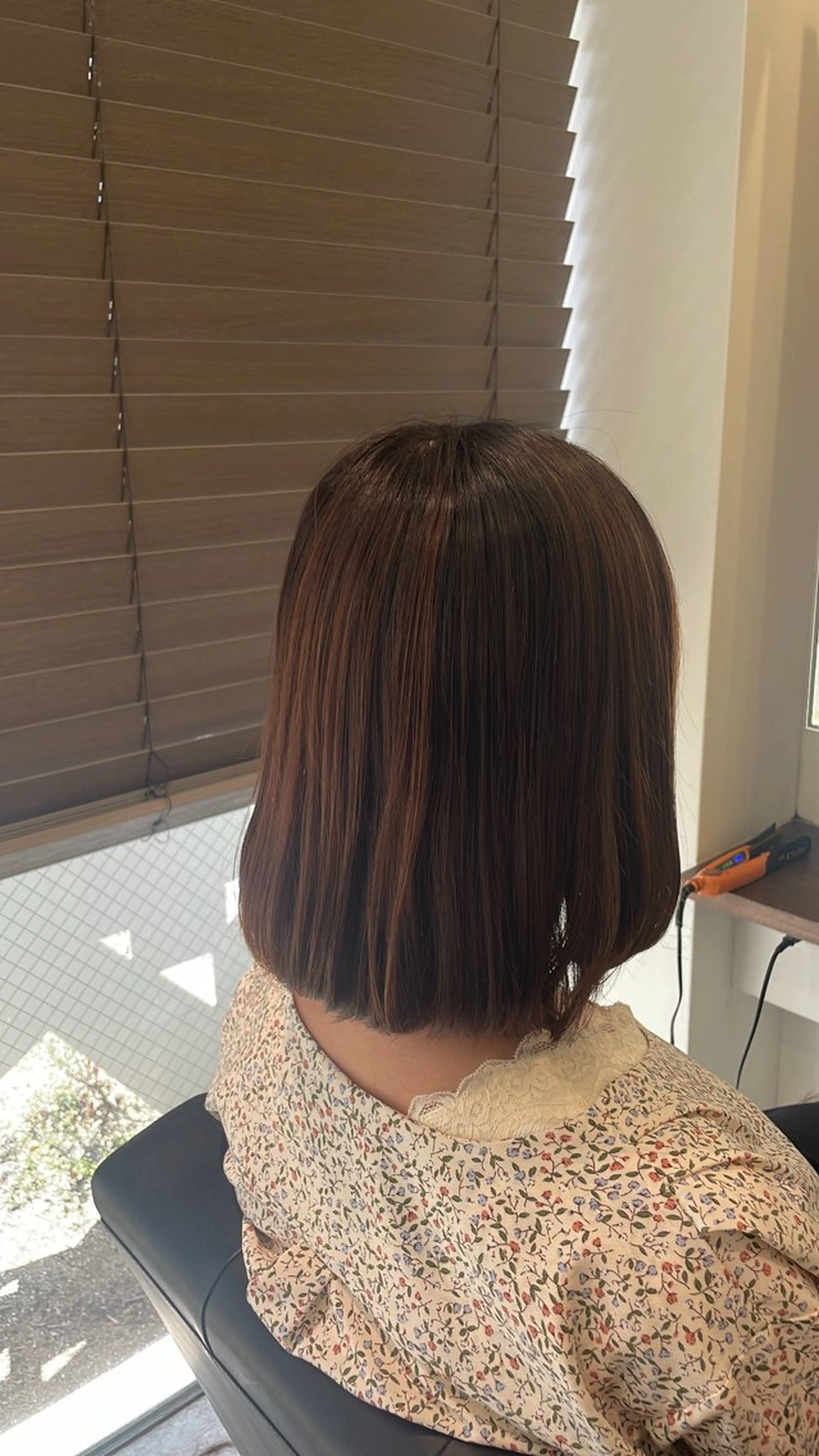 セミロング 特化✨透明感カラー 白髪染め✨住田緋菜のヘアスタイル