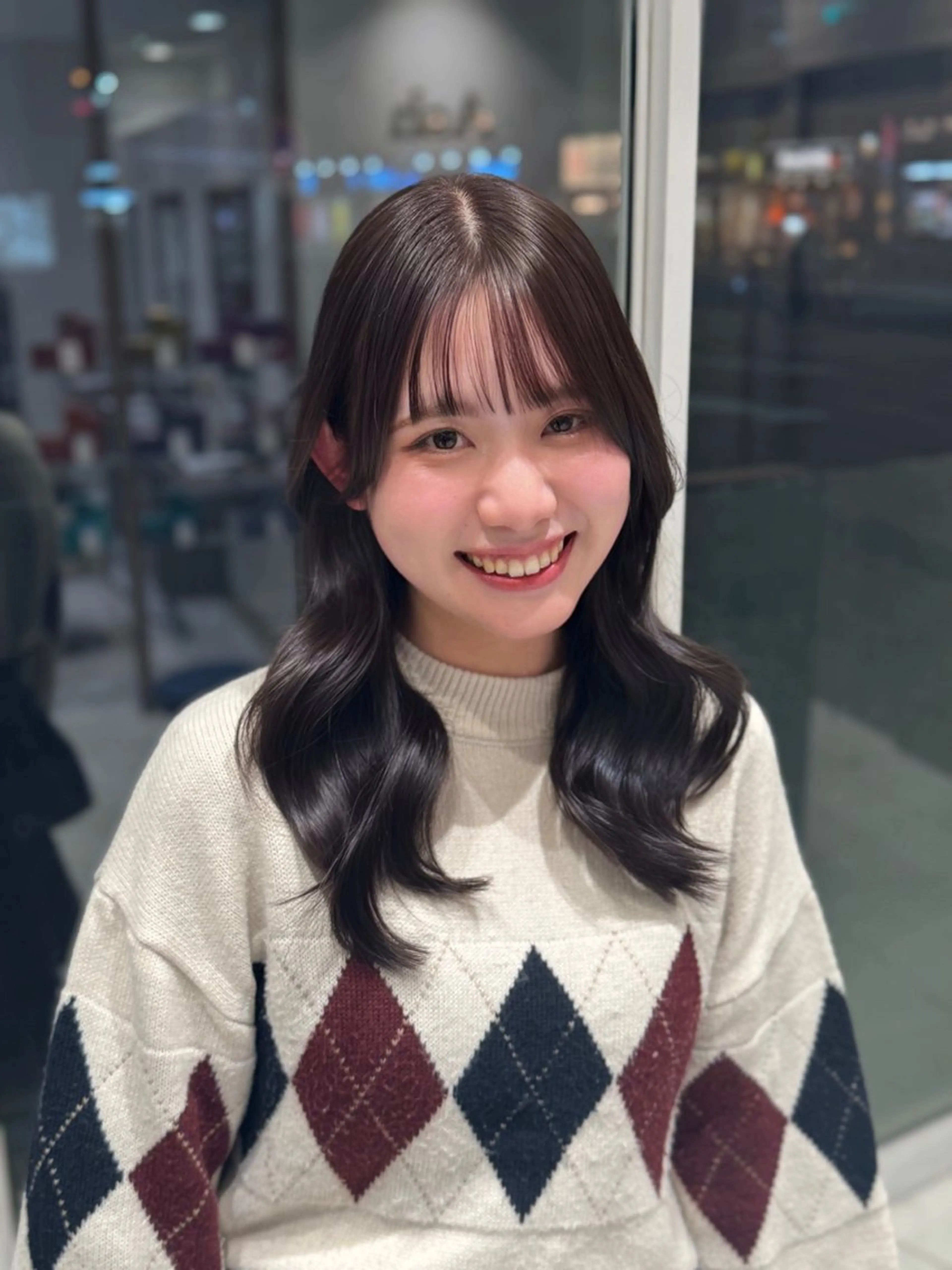 セミロング カラー 菊池 遼/透明感 /韓国レイヤー/艶感のヘアスタイル