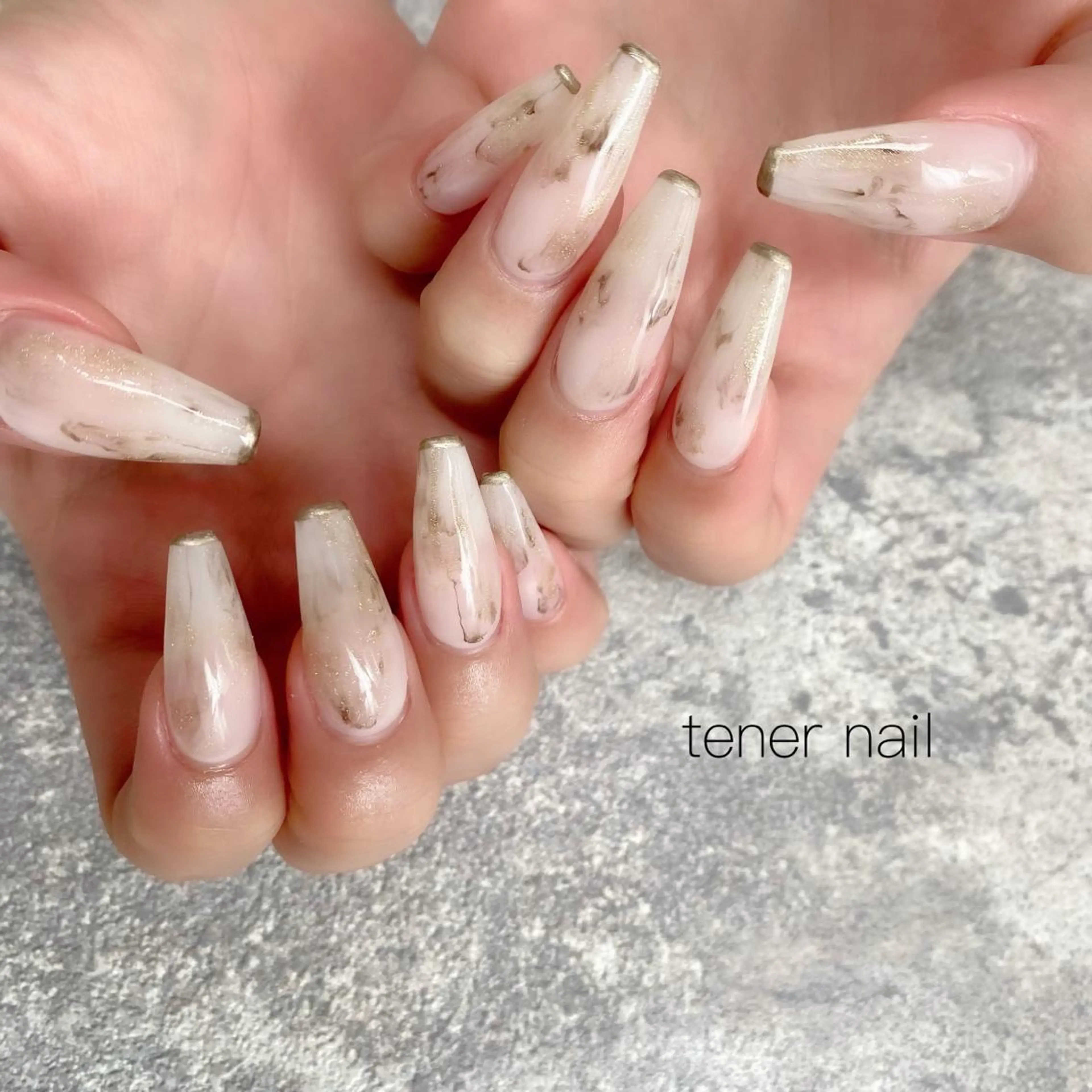 ネイル フレンチネイル 大理石ネイル(マーブル) tener  nail  テネルネイル所属・テネルネイル tener nailのネイルデザイン
