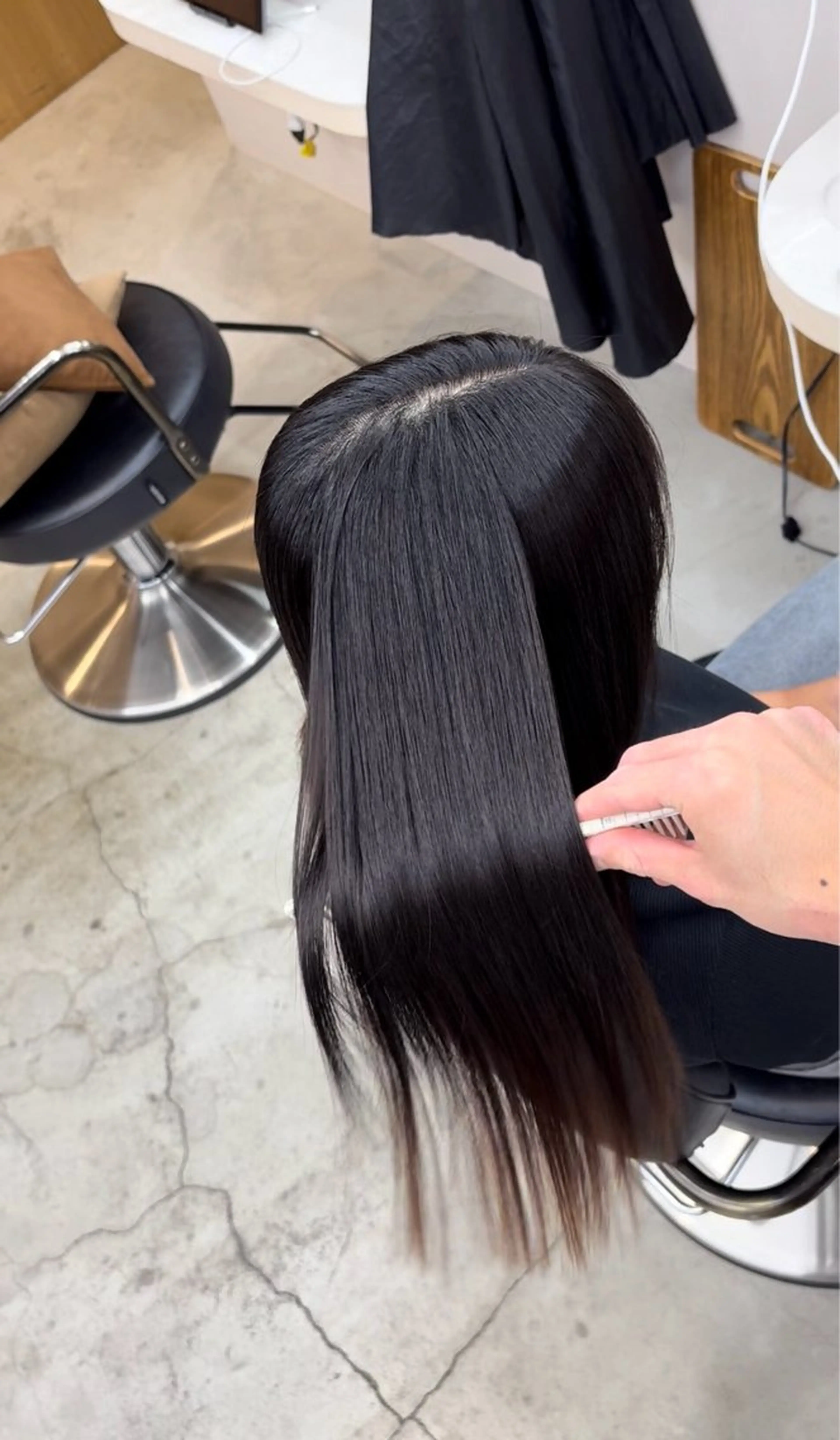 髪質改善ストレート/ 佐々木直輝のヘアスタイル