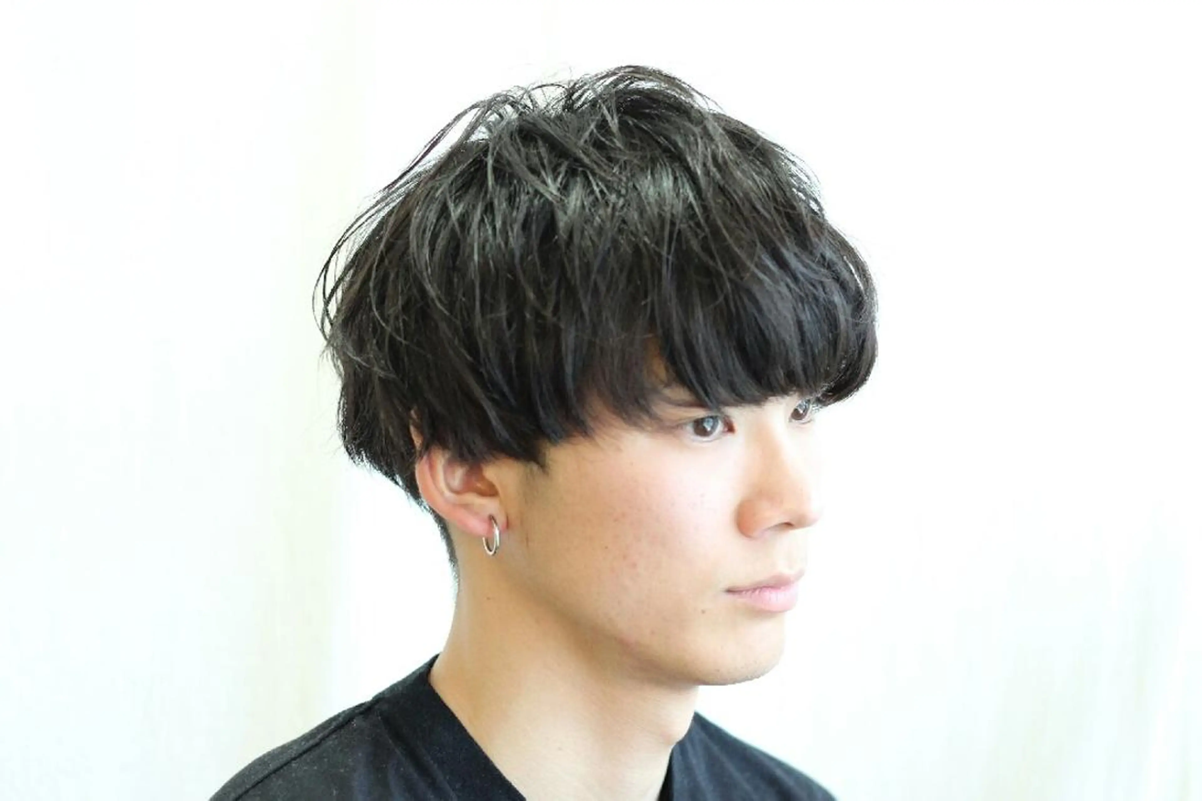 ショート メンズ ショートヘア💫 ハイトーン西田拓馬のヘアスタイル