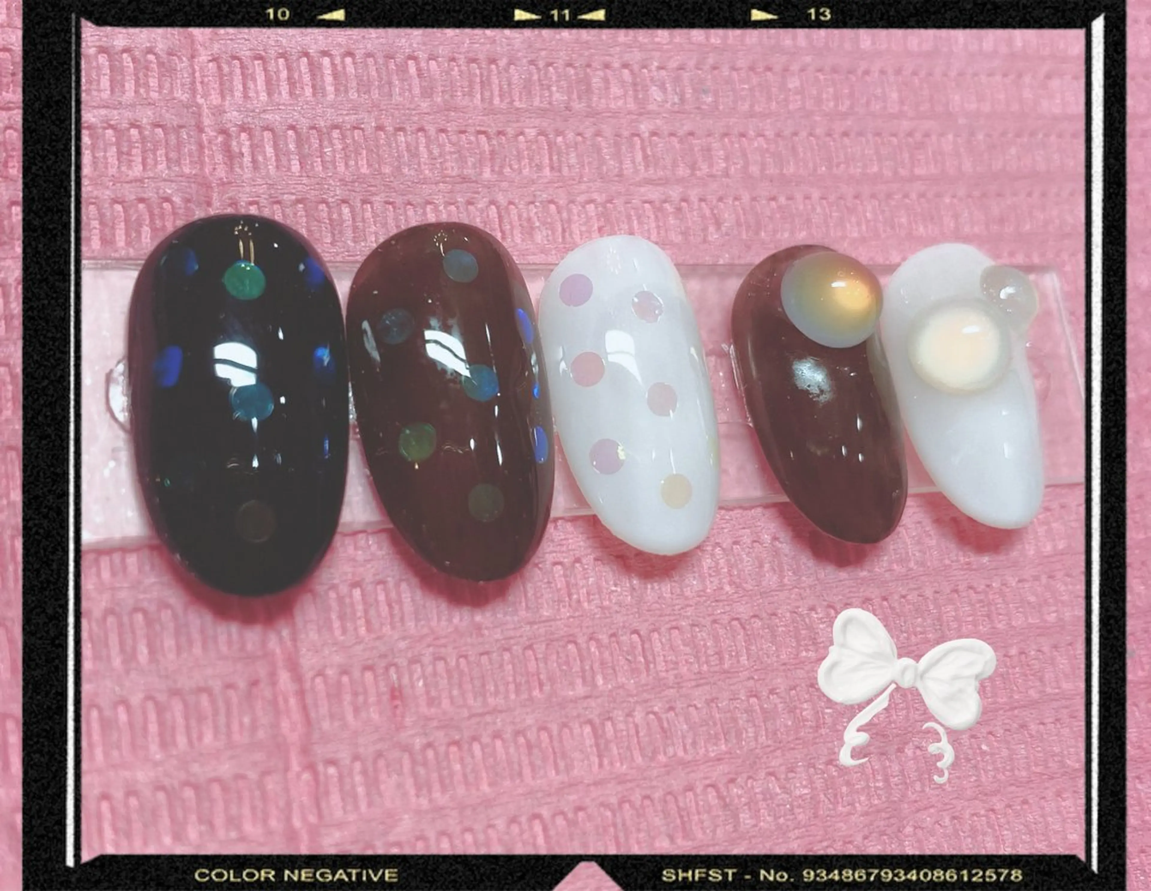 (オフあり🌻)親指アート/他指ワンカラー👣の写真