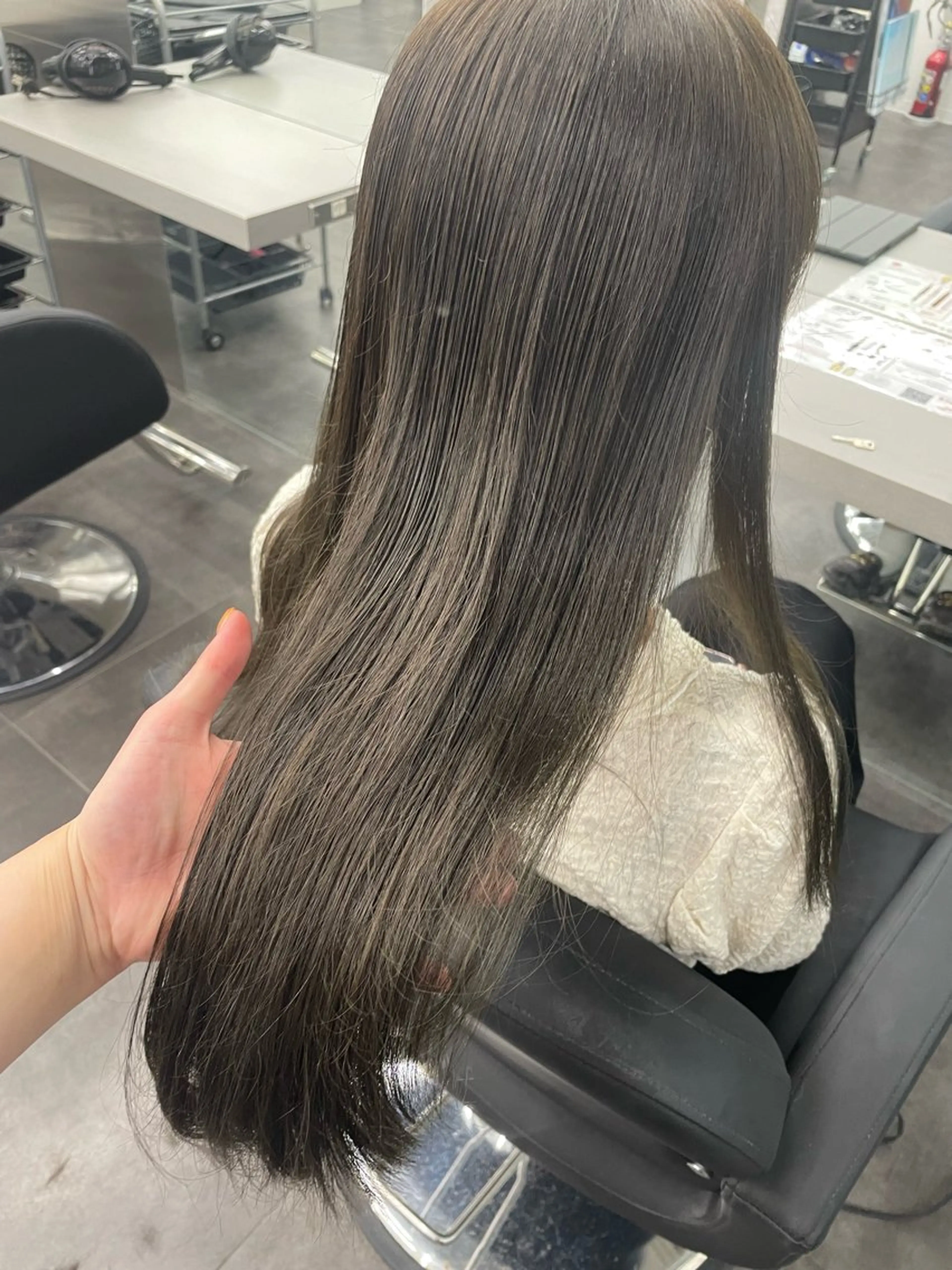 イルミナカラー＋艶トリ💐¥10500→¥6500の写真