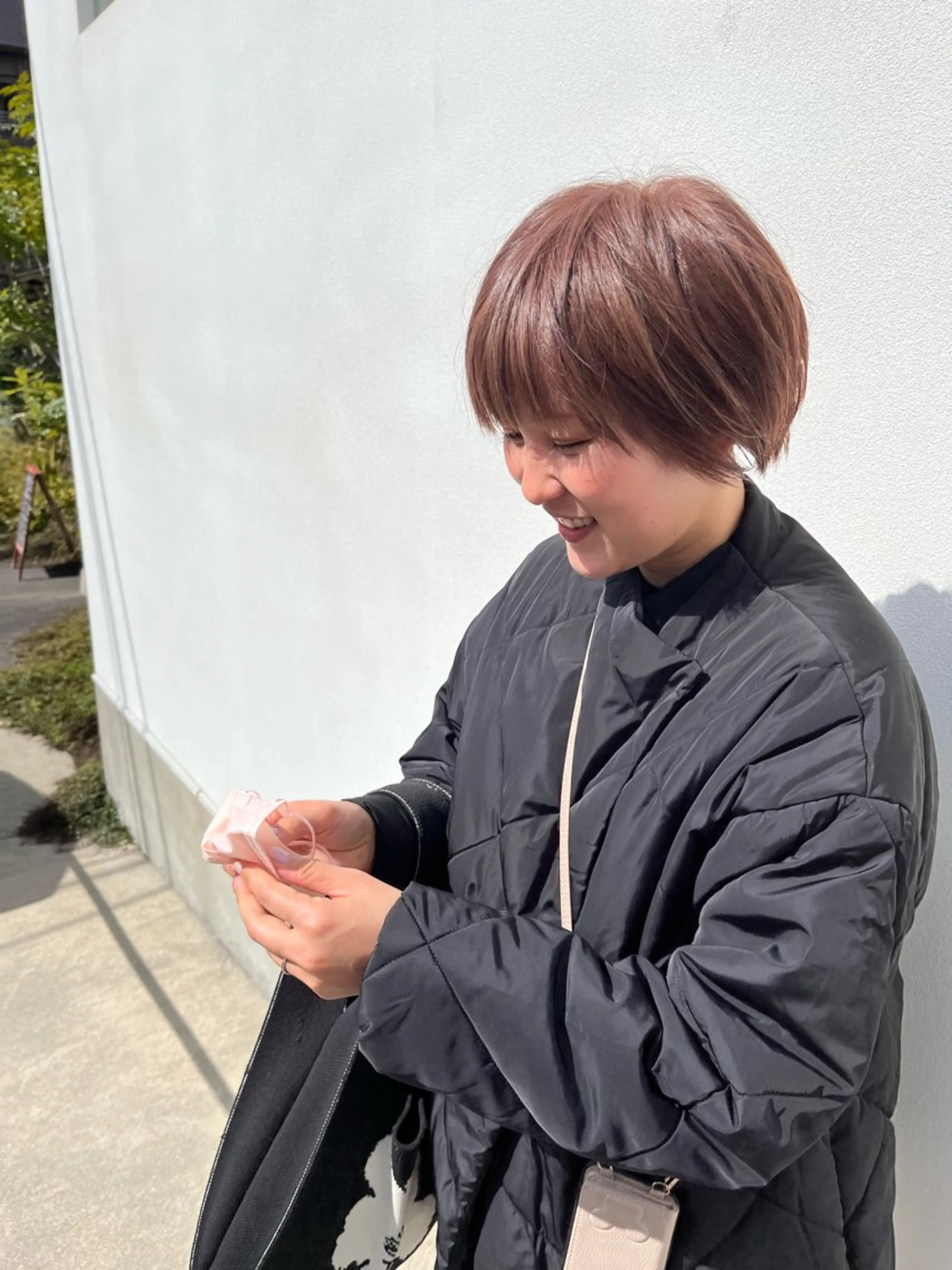 ショート カラー ショートボブ 丸みショート ブリーチ グレージュ ピンクカラー 松岡 アユミ  berryのマツエク・マツパデザイン