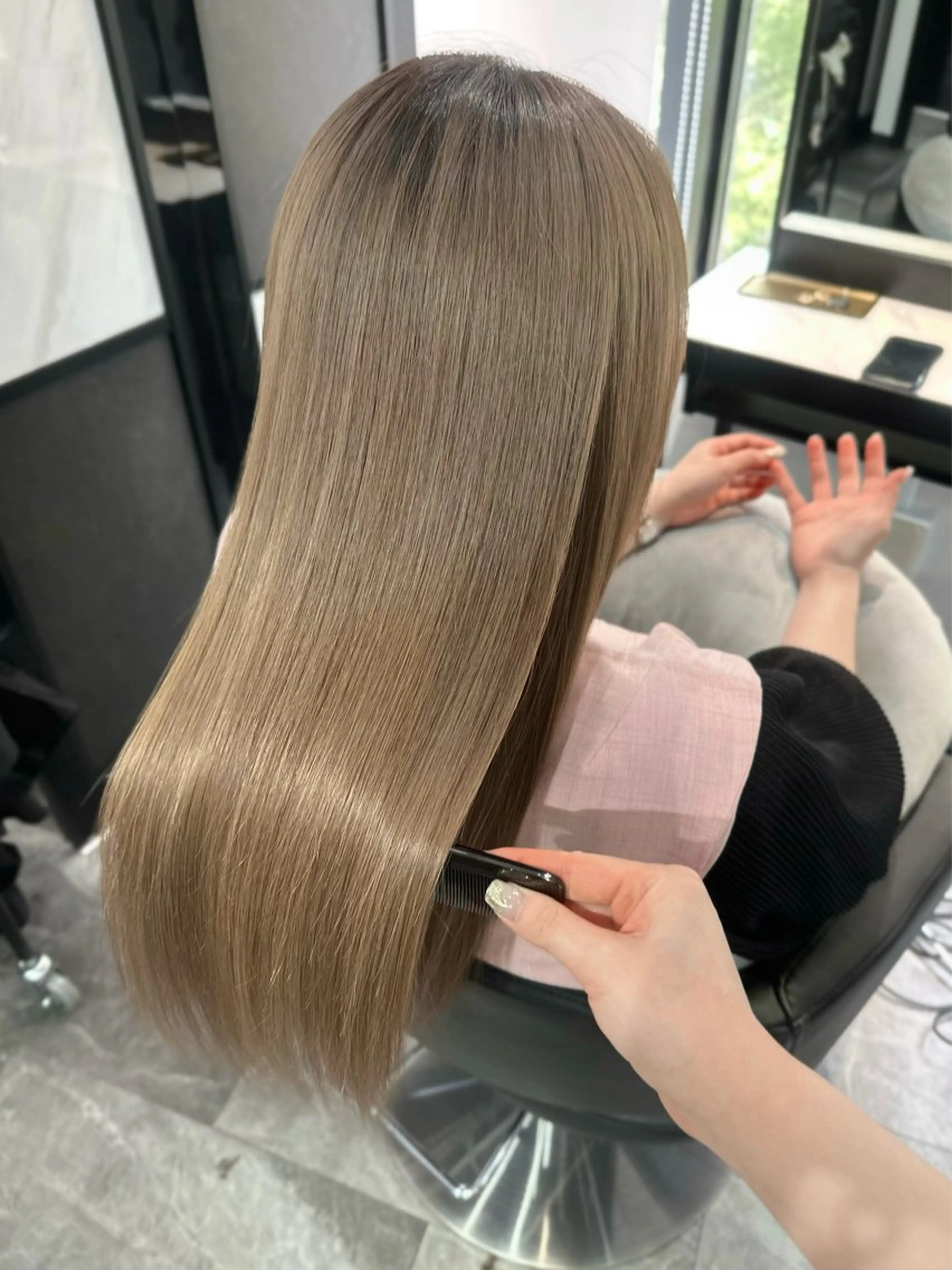 ロング カラー カット ヘアカラー トリートメント 近藤千翔🩵 髪質改善Periodのエステ・リラクイメージ