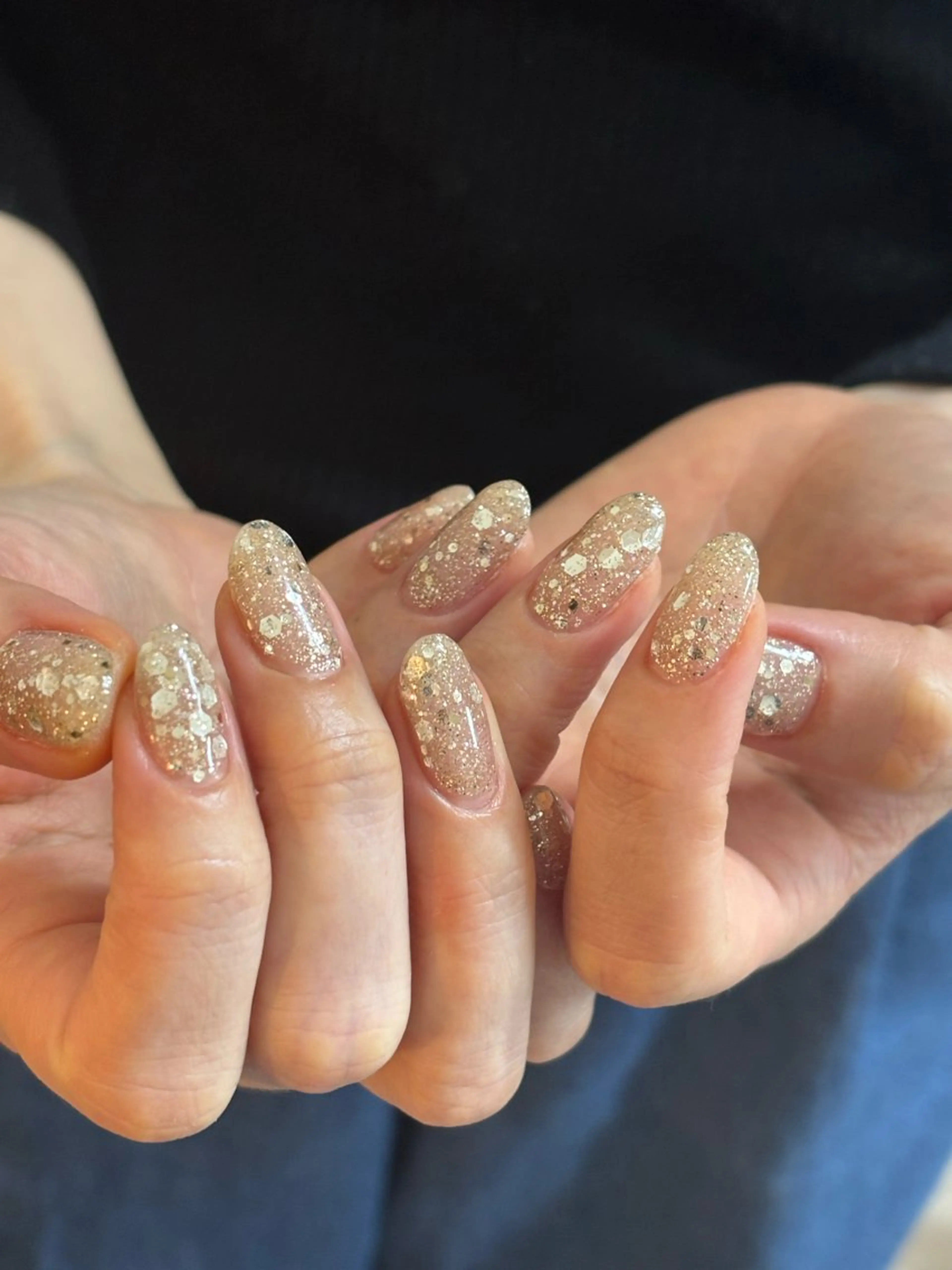 ネイル ラメ(グリッター) 冬ネイル クリスマス ハンドネイル Elio 国泰寺のネイルデザイン