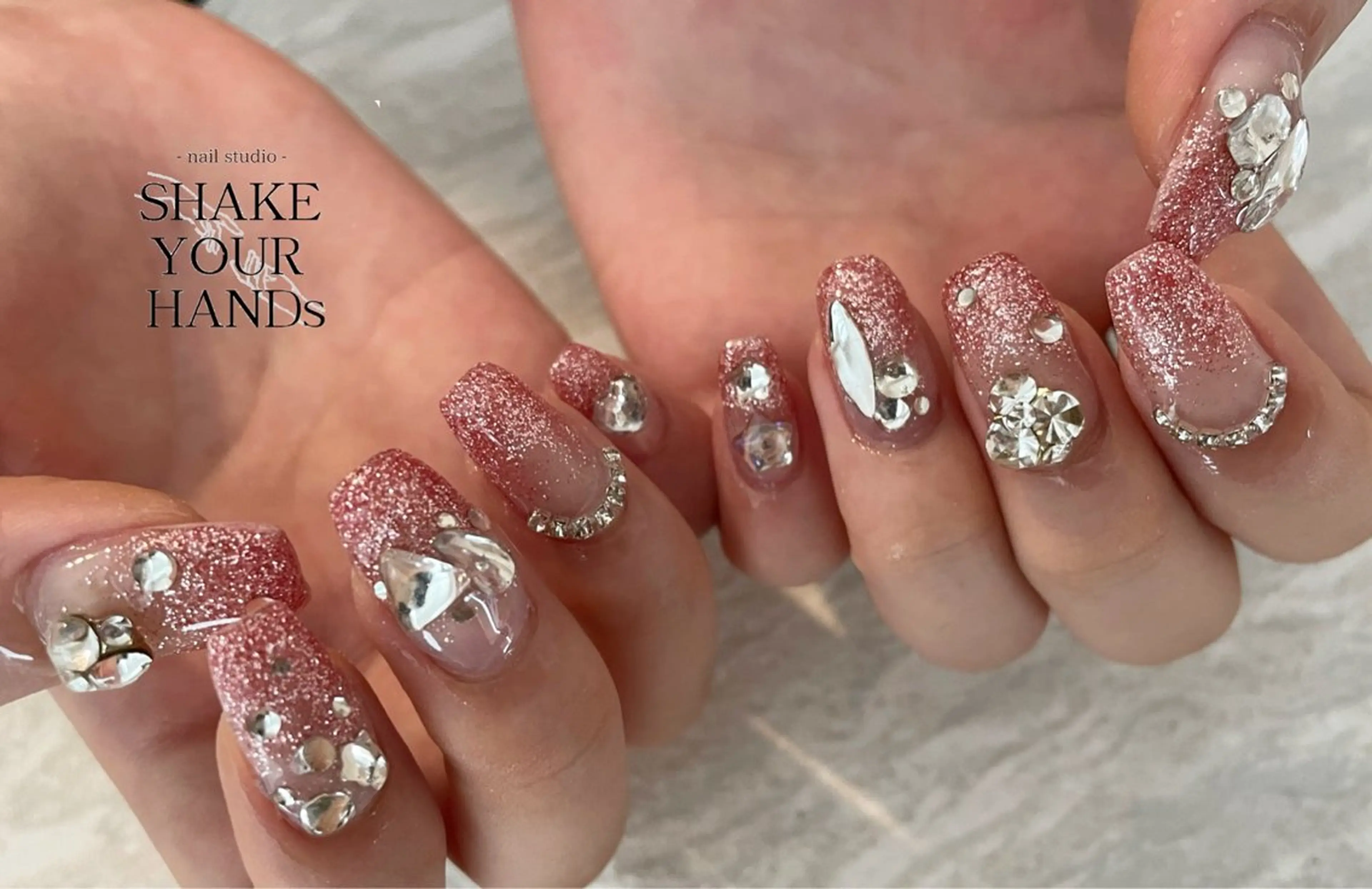 本日OK◎ジェルネイル パーツつけ放題の写真