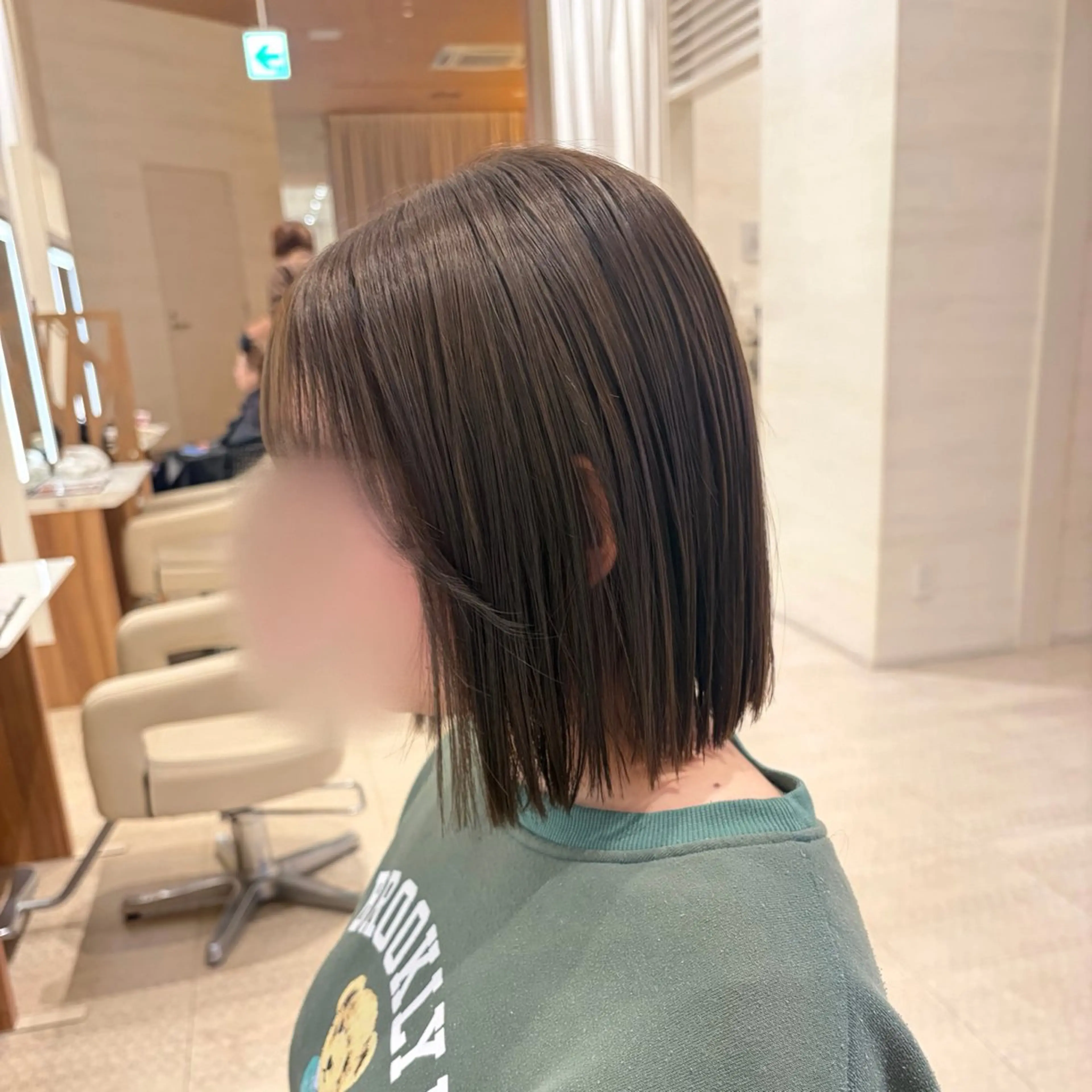 ミディアム 切りっぱなしボブ ボブ 平塚美容室/ 山本🎀のヘアスタイル