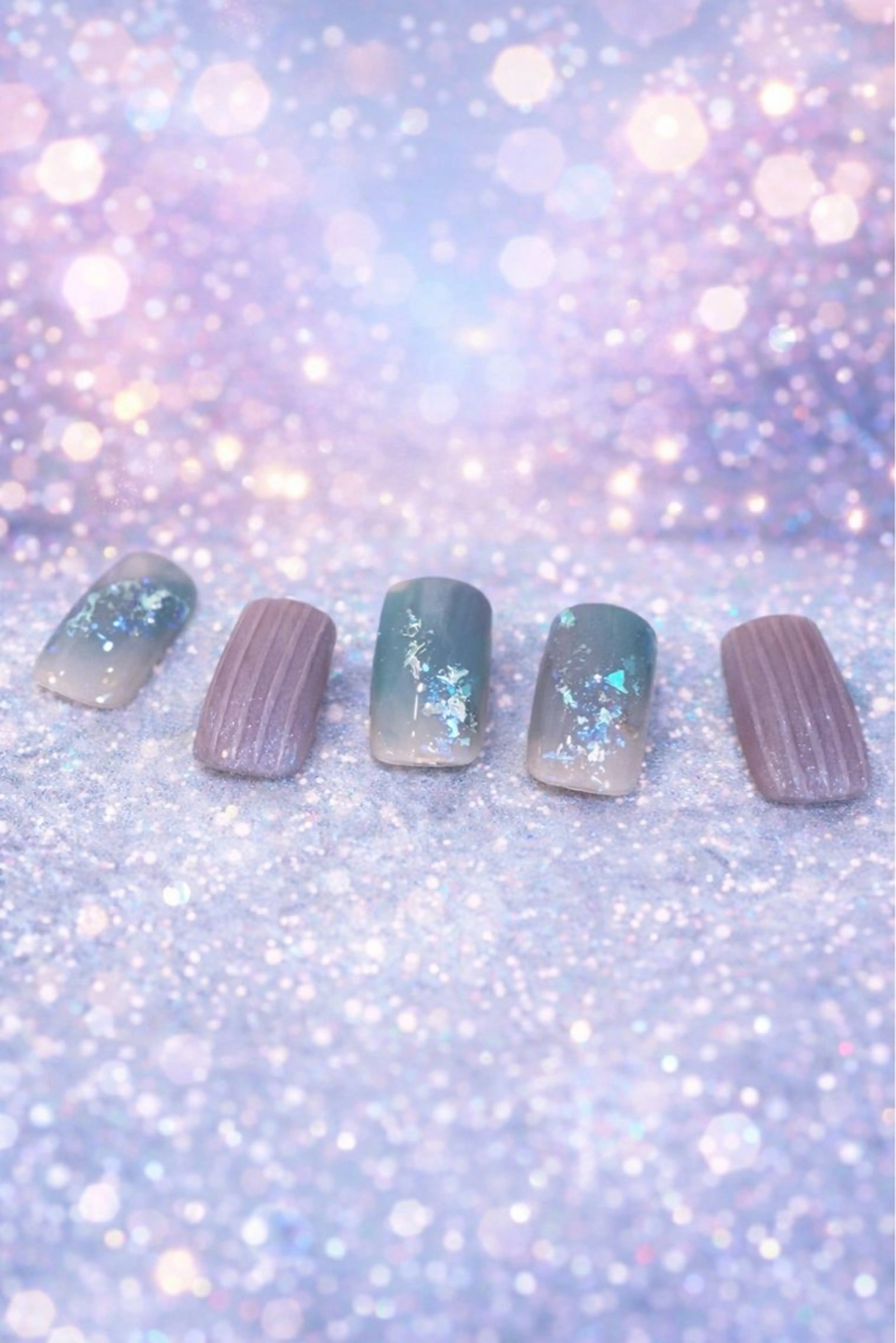 ネイル キラキラネイル ハンドネイル ハンドケア Nail Salon Souriant HARAJUKU所属・Souriant Hitomiのネイルデザイン