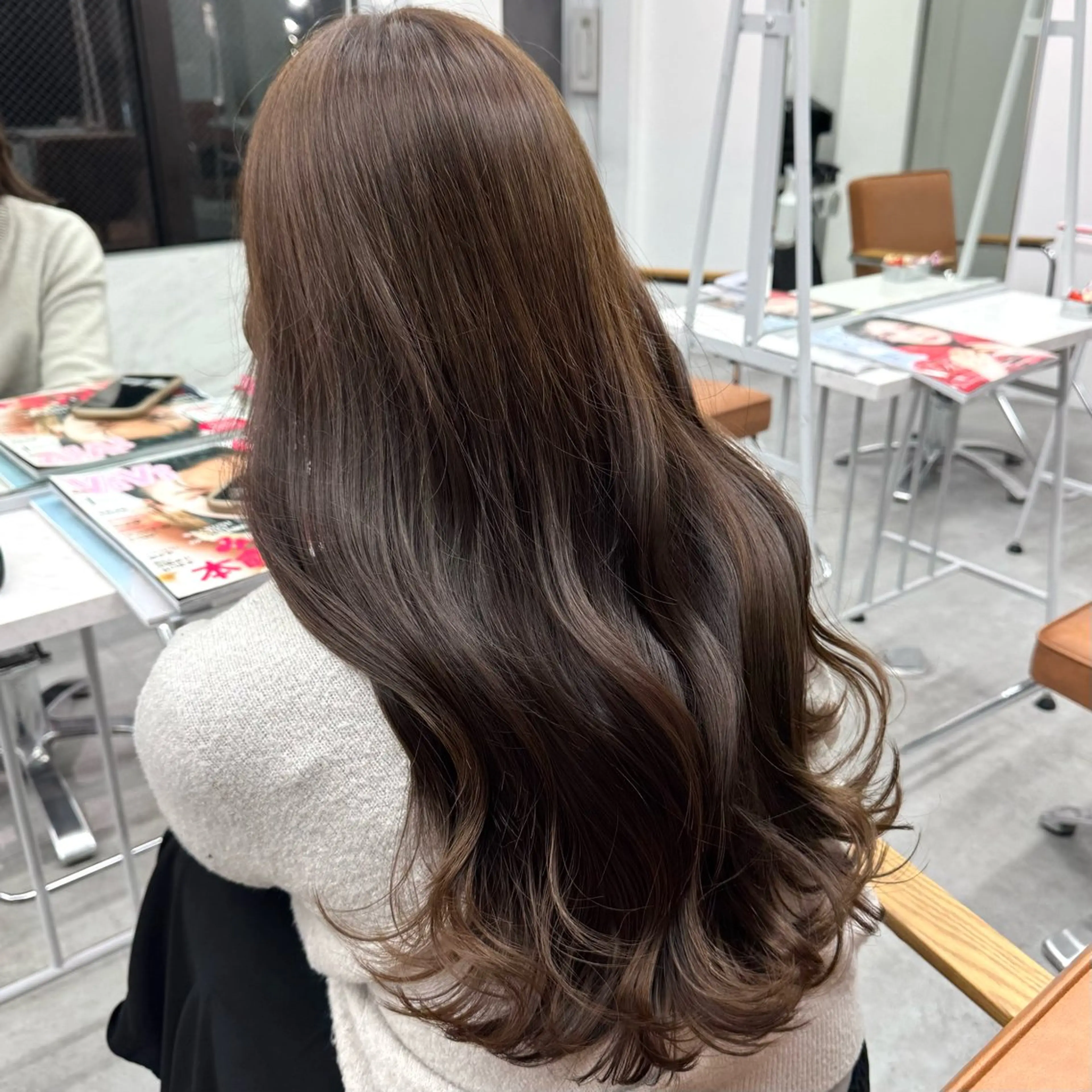 ロング カラー ヘアアレンジ ヘアカラー ブリーチなしカラー /新百合ヶ丘/安形翔のヘアスタイル