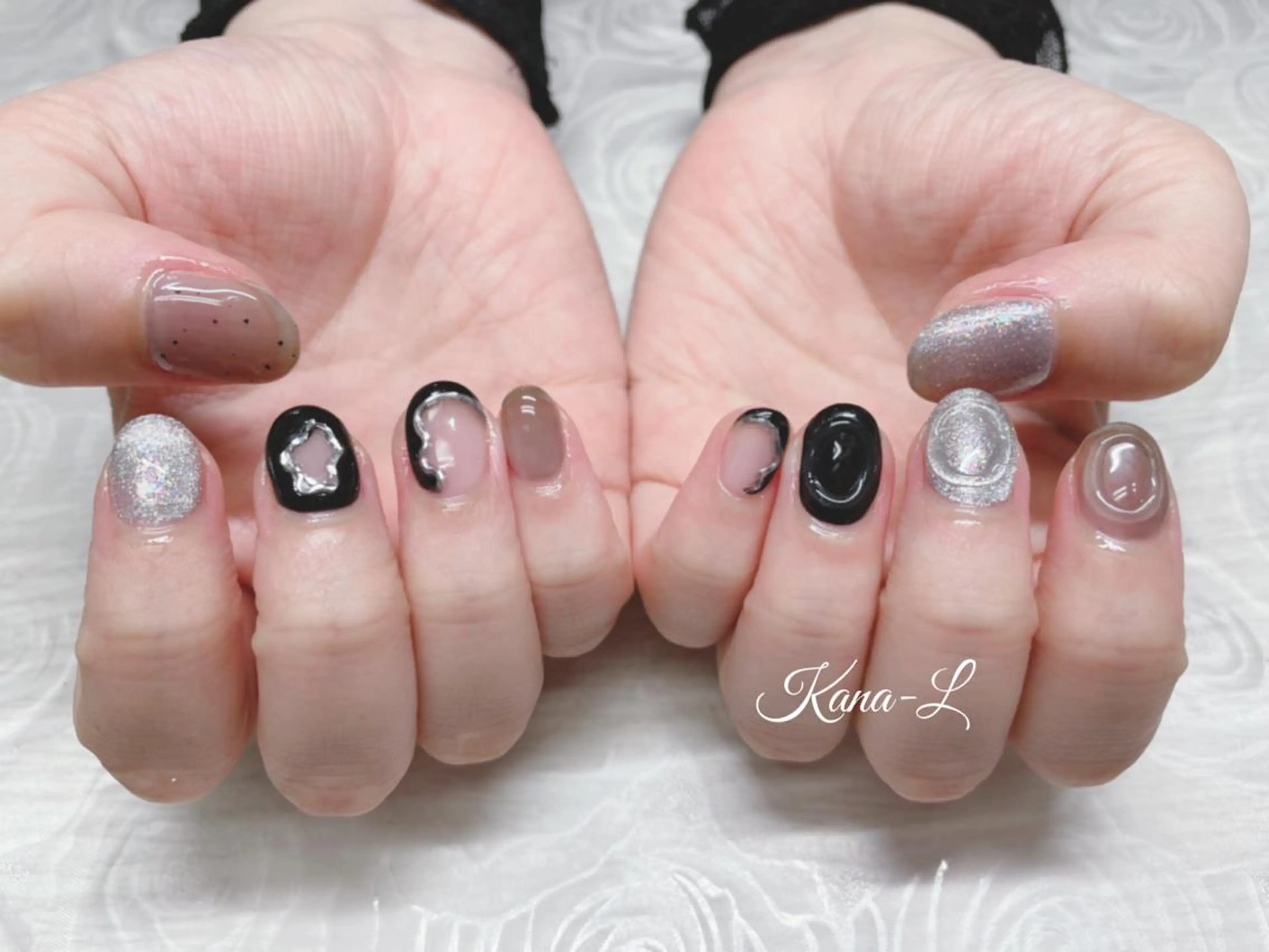 カラー ネイル ニュアンスネイル ぷっくりネイル 芦辺 香奈のネイルデザイン