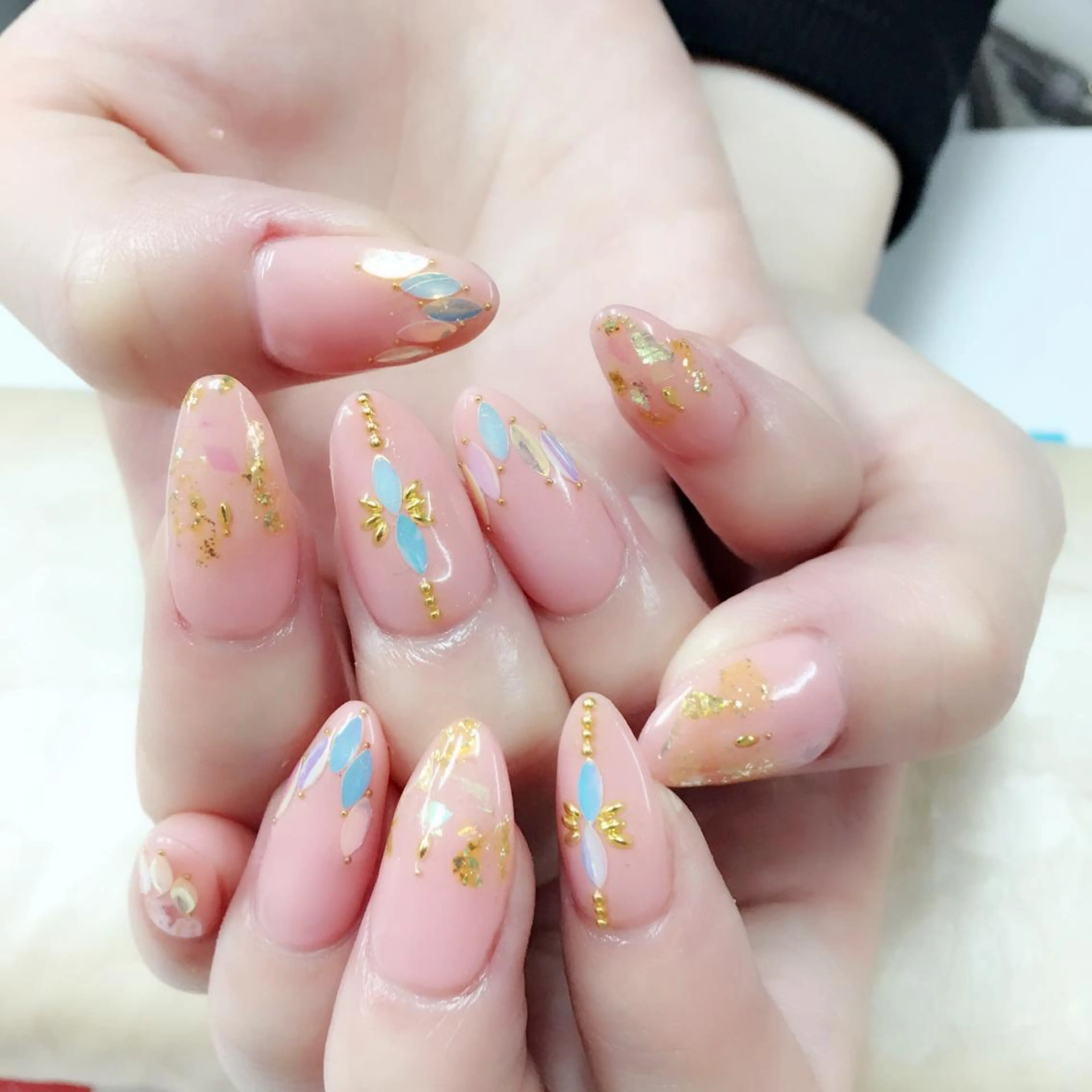 ネイル 💅ネイル✨ プリンセスのネイルデザイン