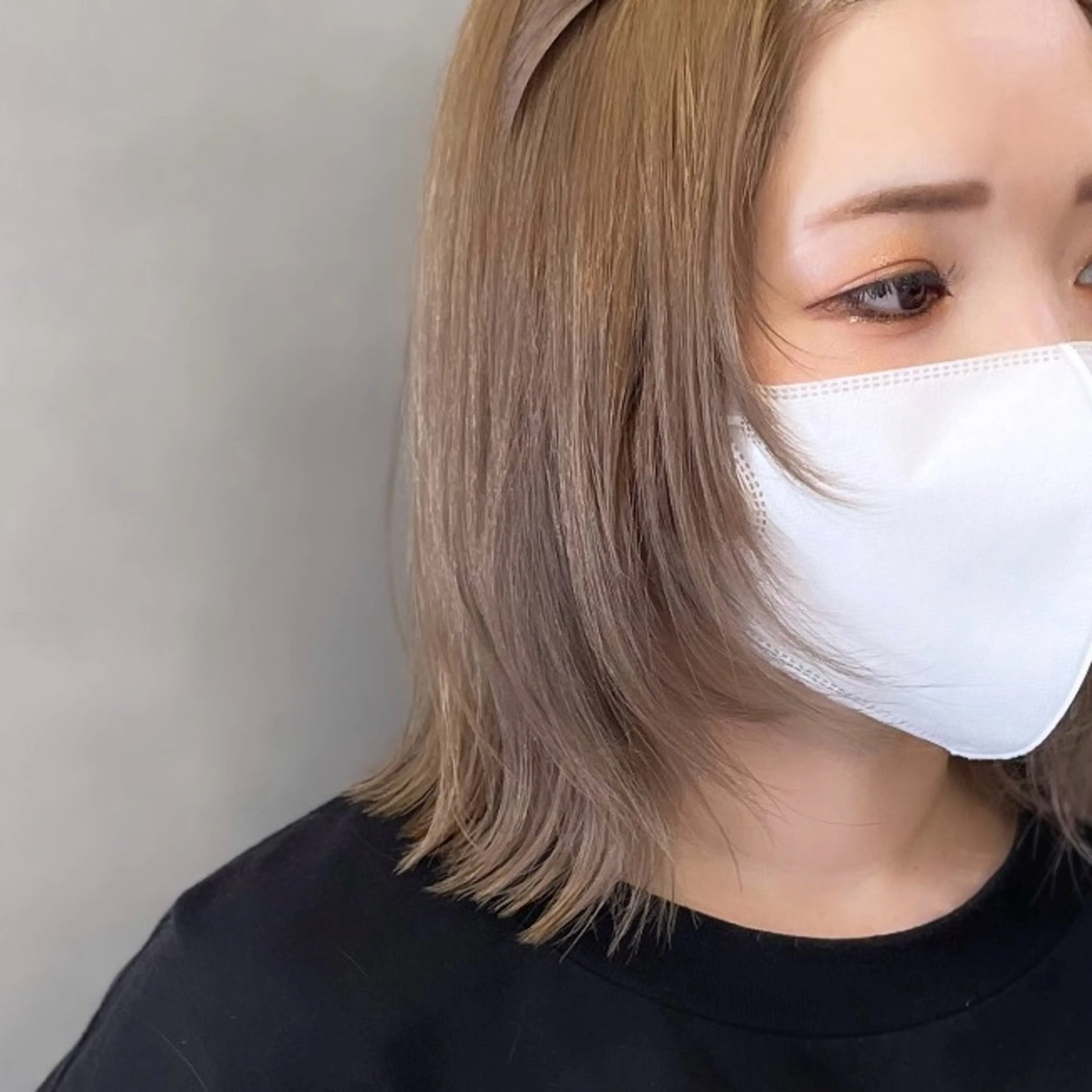 ミディアム カラー ベージュカラー ミルクティーベージュ 顔周りカット レイヤーカット カット ヘアカラー Rui/透明感カラー 暖色/レイヤーカットのヘアスタイル