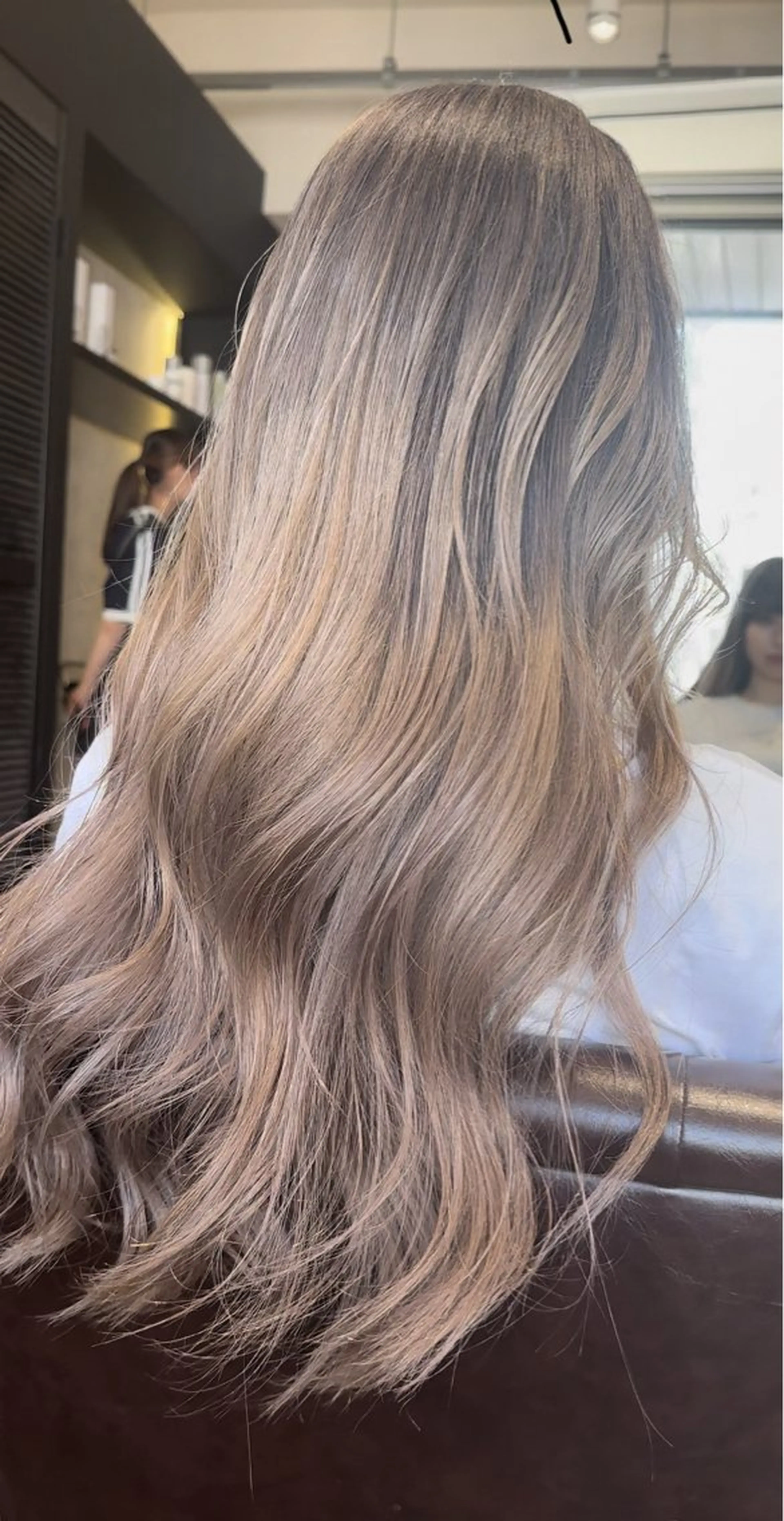 ロング 澤村 高宏のヘアスタイル