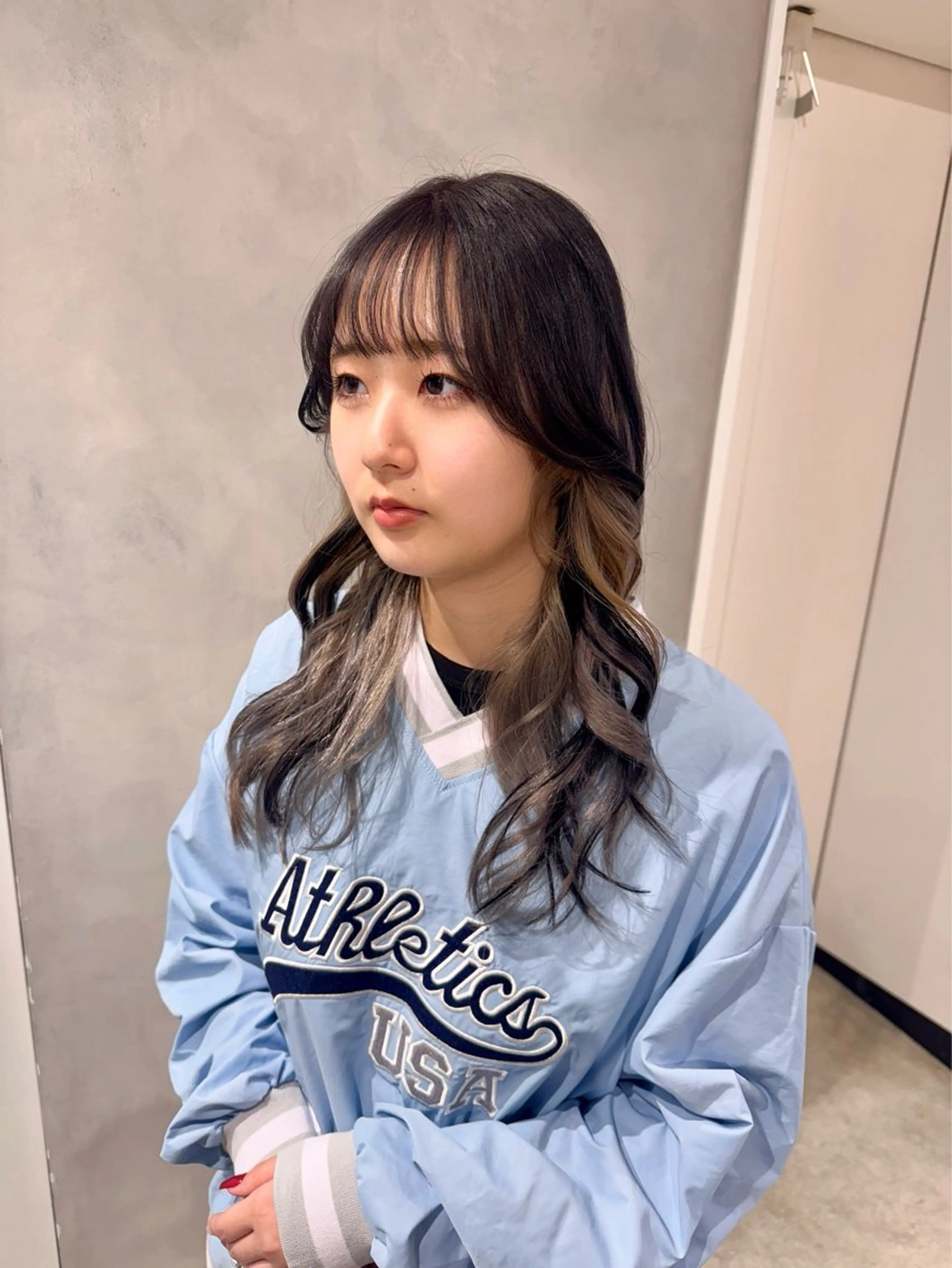 セミロング カラー ベージュカラー インナーカラー カット ヘアカラー トリートメント 透明感カラー✨艶髪 制作🌱山根あゆみのヘアスタイル