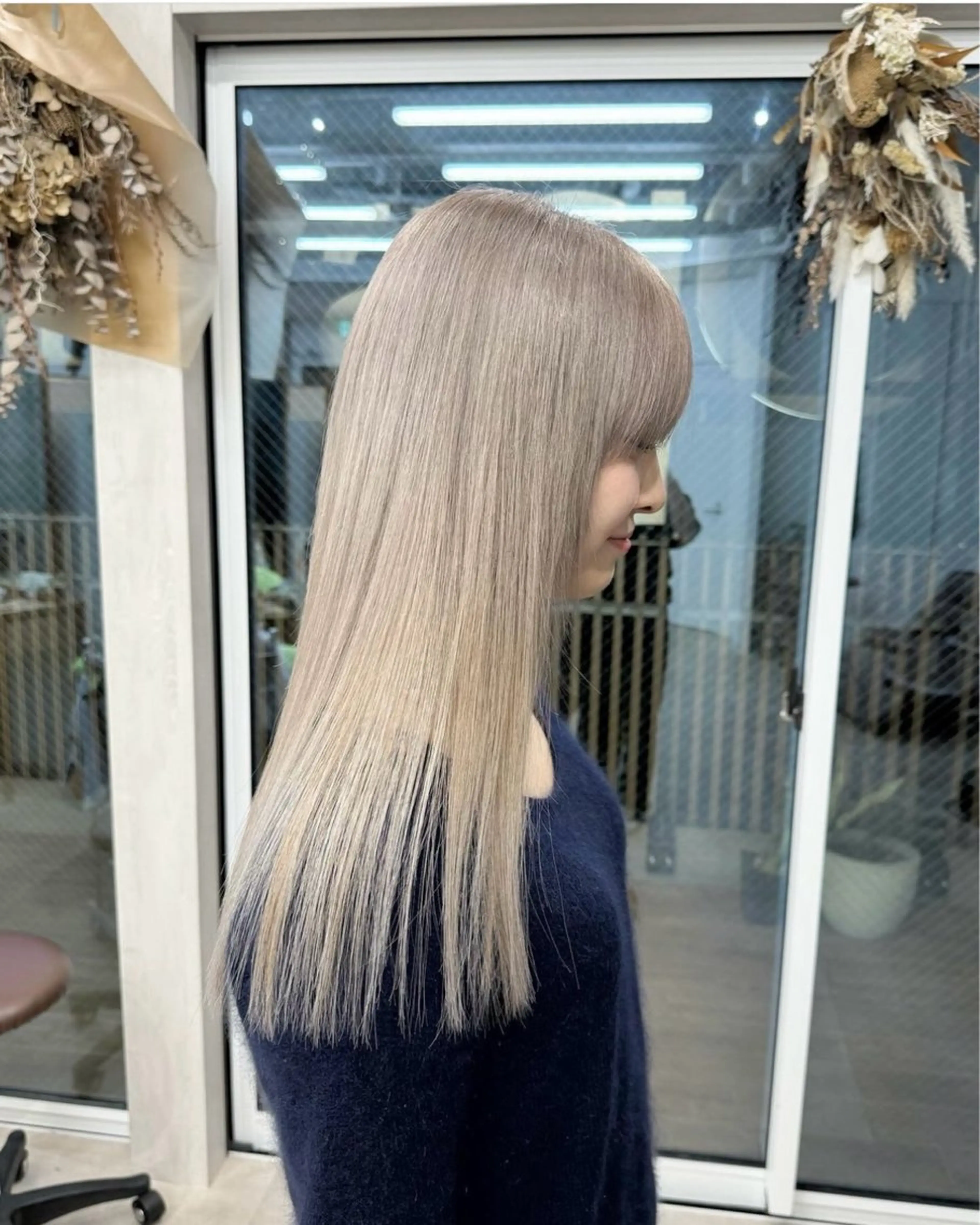 ロング カラー ヘアカラー トリートメント 🌱ブリーチ・透明感 カラー/mapi🦭のヘアスタイル