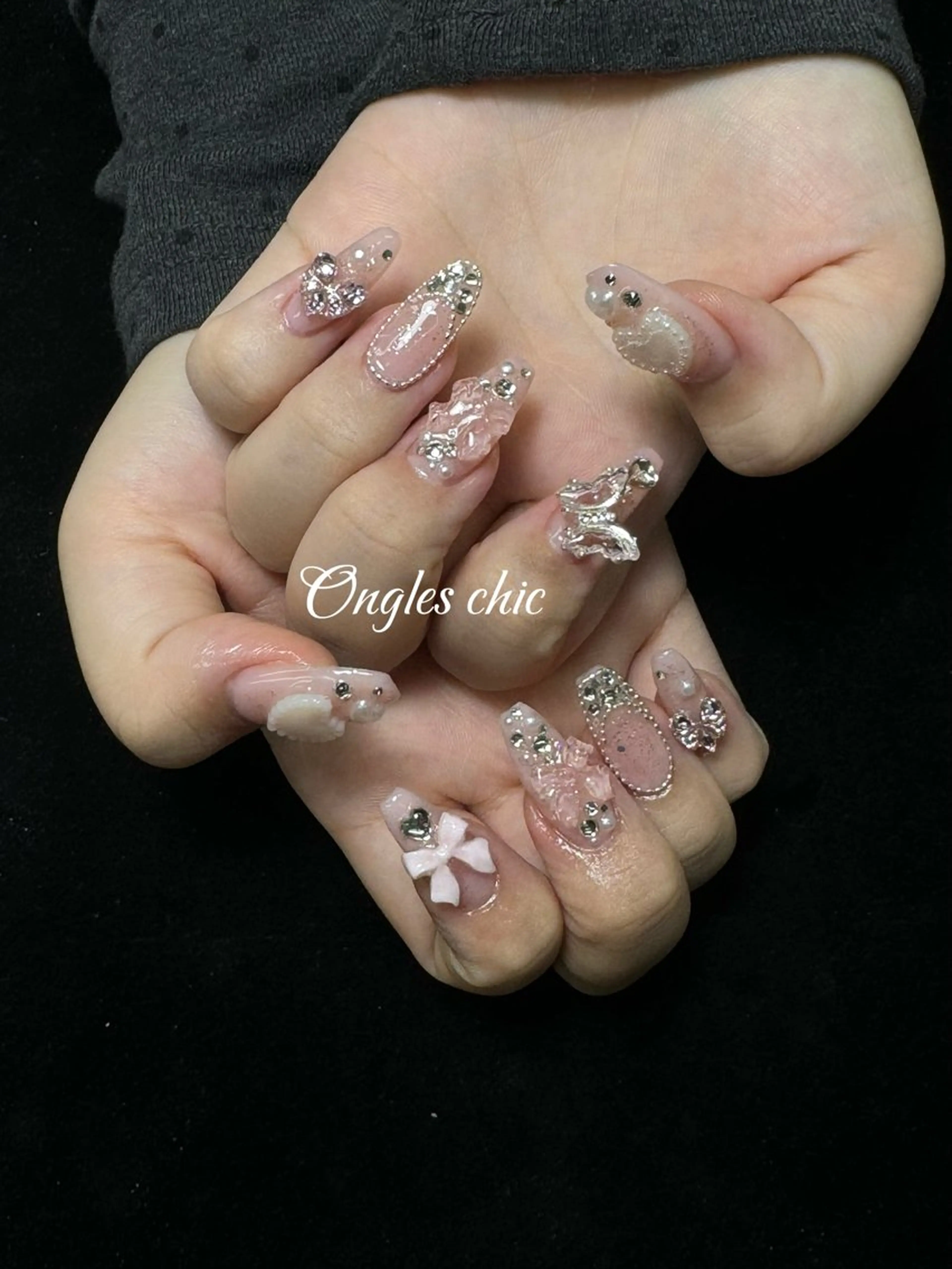 ネイル ハンドネイル ongles chicのネイルデザイン
