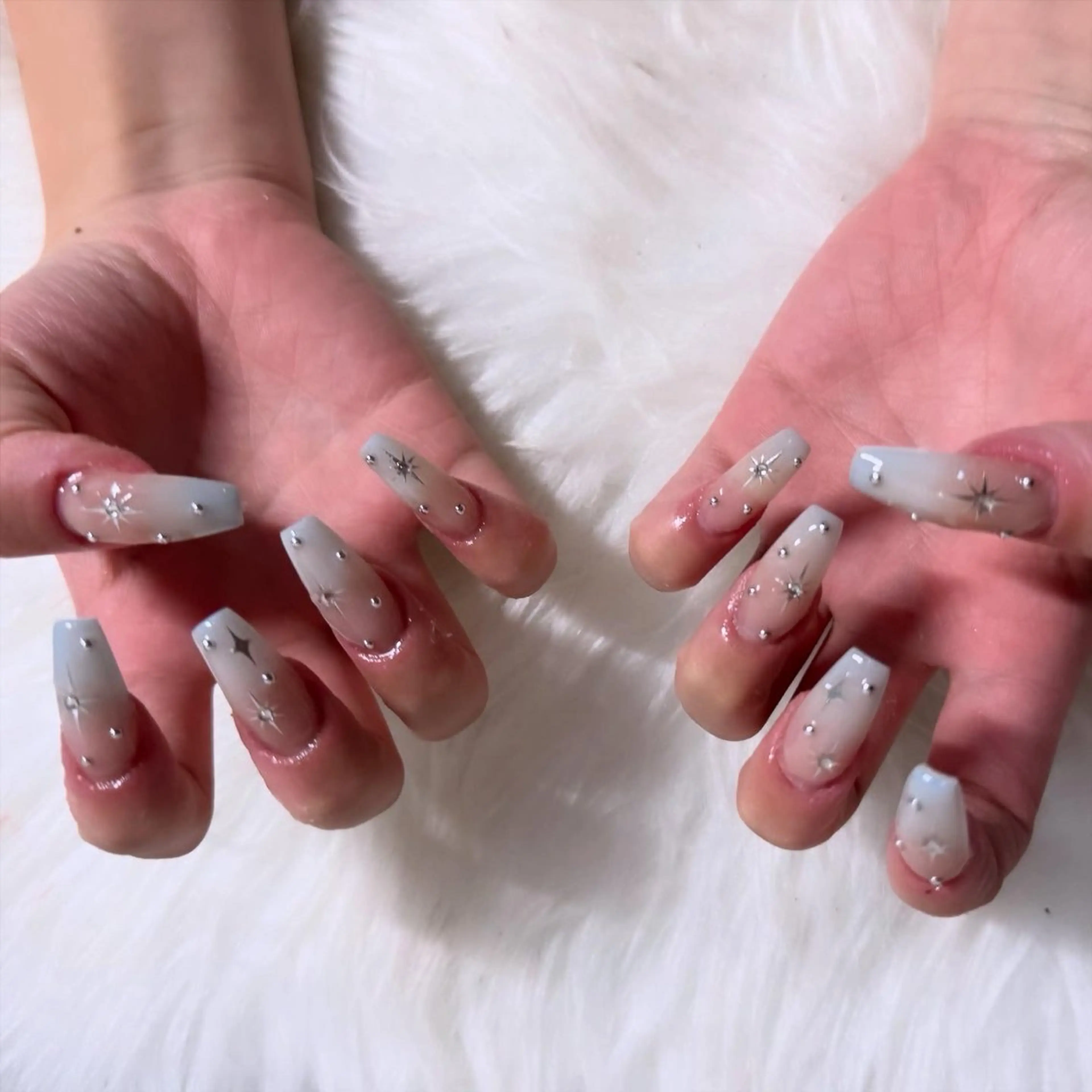 ロング ハンドネイル mao .のネイルデザイン