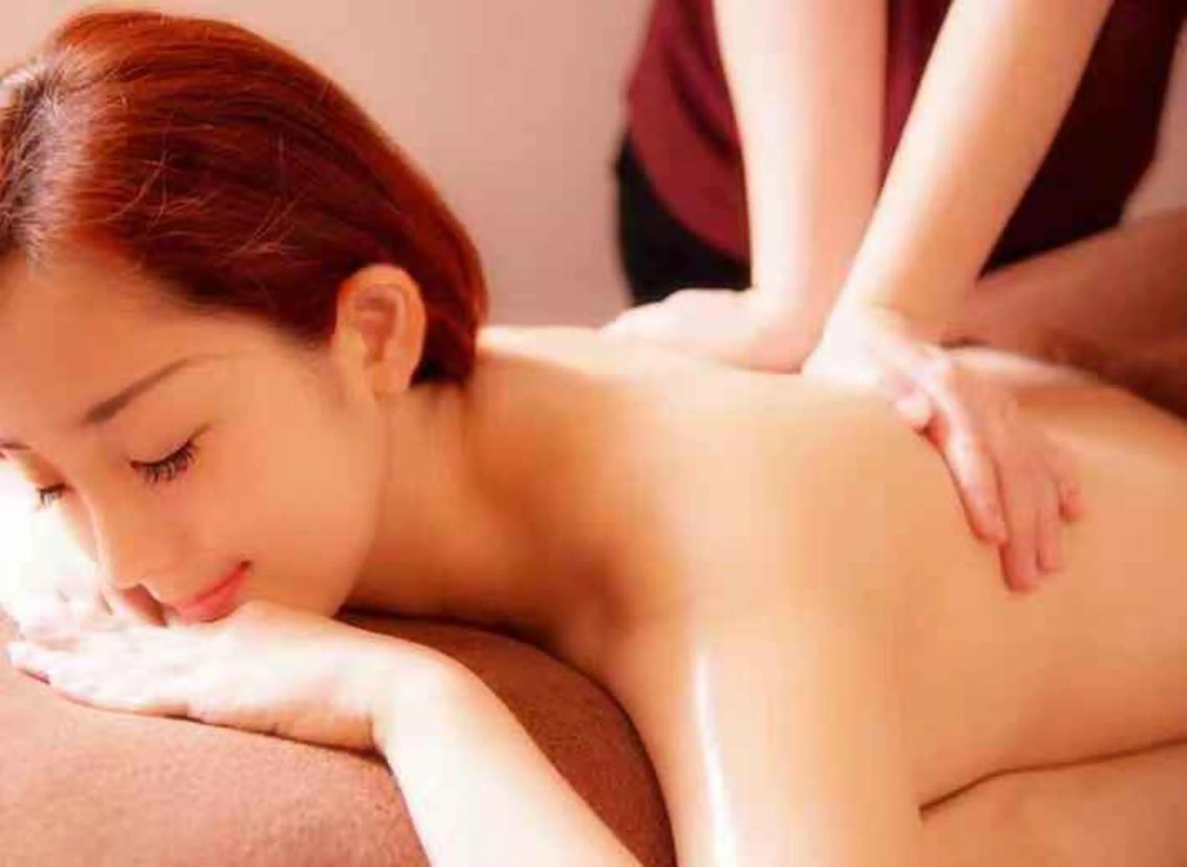 ★【全員女性スタッフ】全身ほぐし40分 + 足裏30分 + ヘッド10分 計80分¥5980の写真