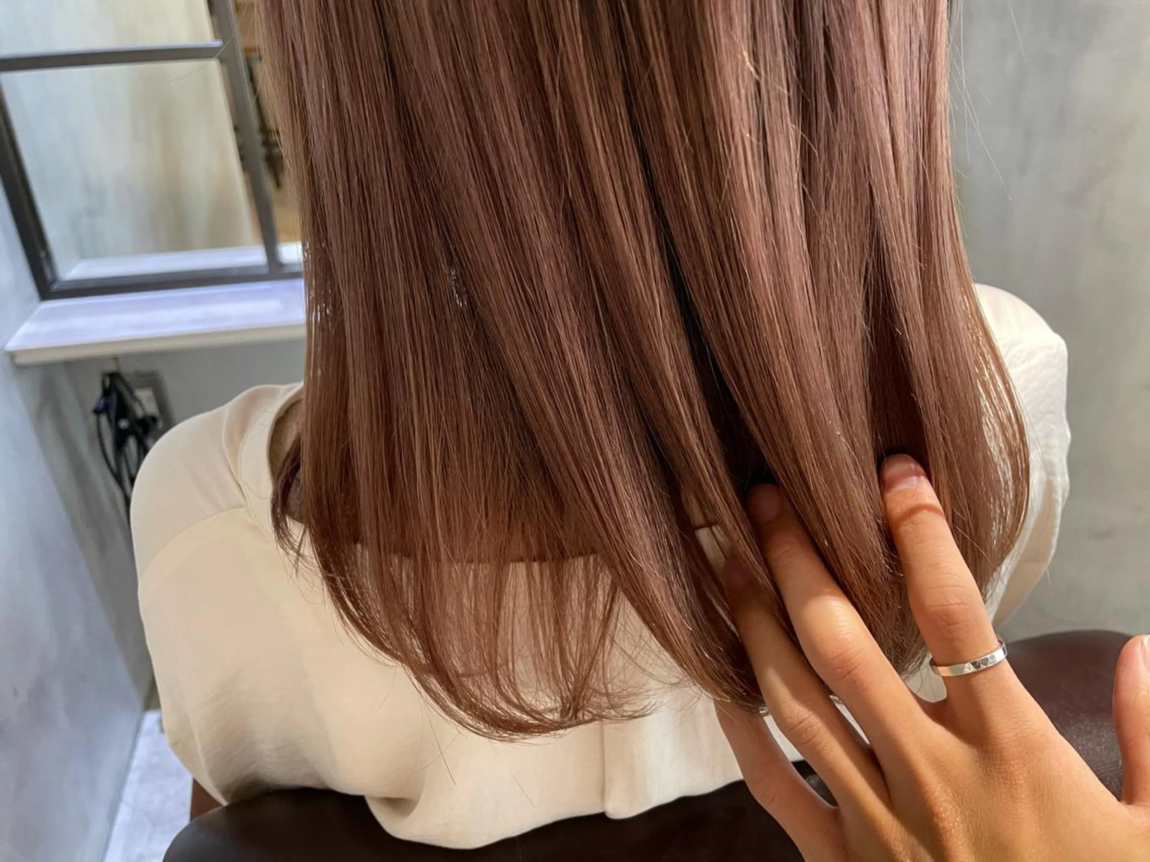 カラー ベージュカラー ピンクカラー ピンクベージュ Masena所属・【必ず似合わせます】 川口航平のヘアスタイル