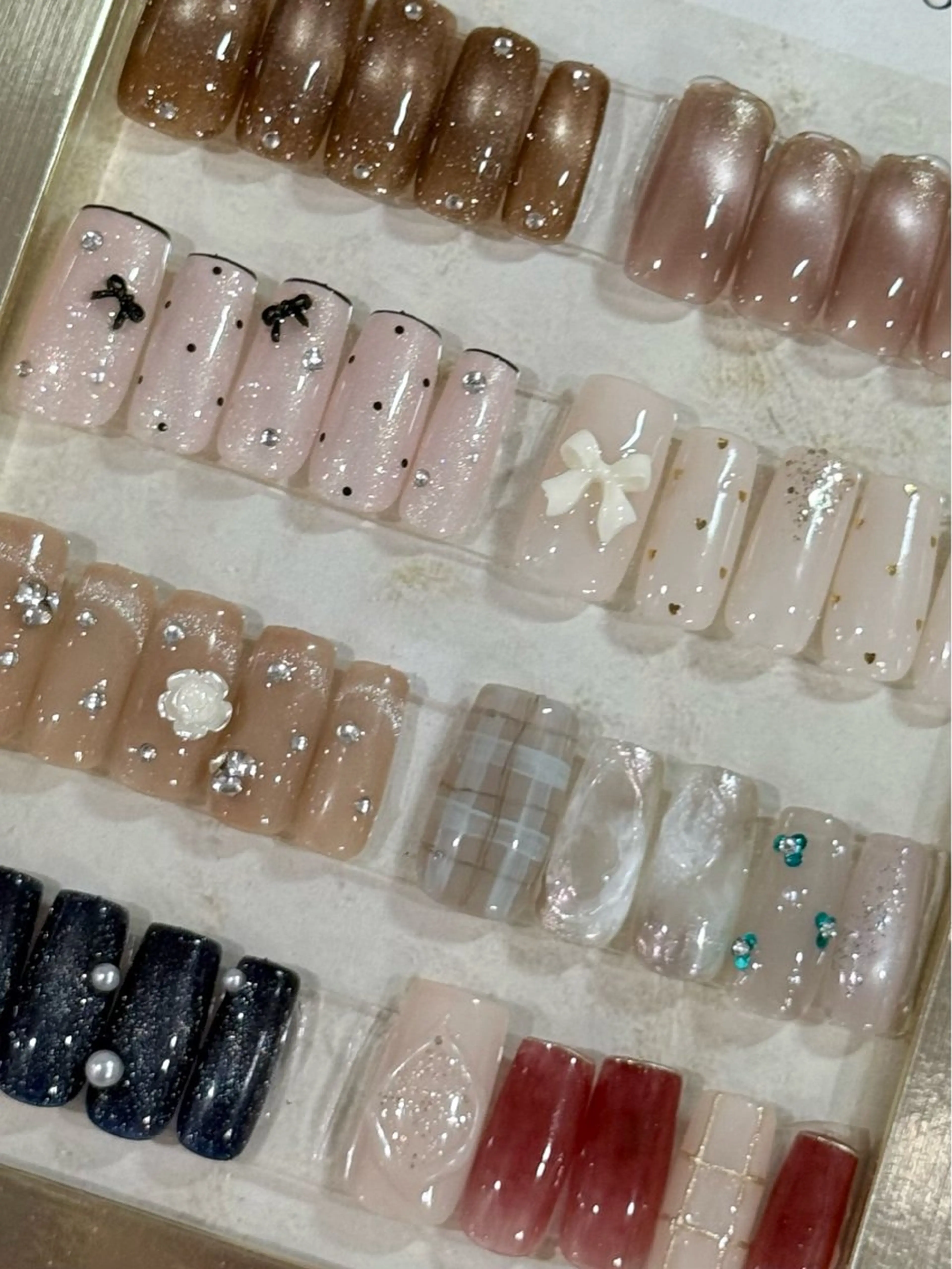 ネイル ハンドネイル ハンドケア Nail salon K　momoのネイルデザイン