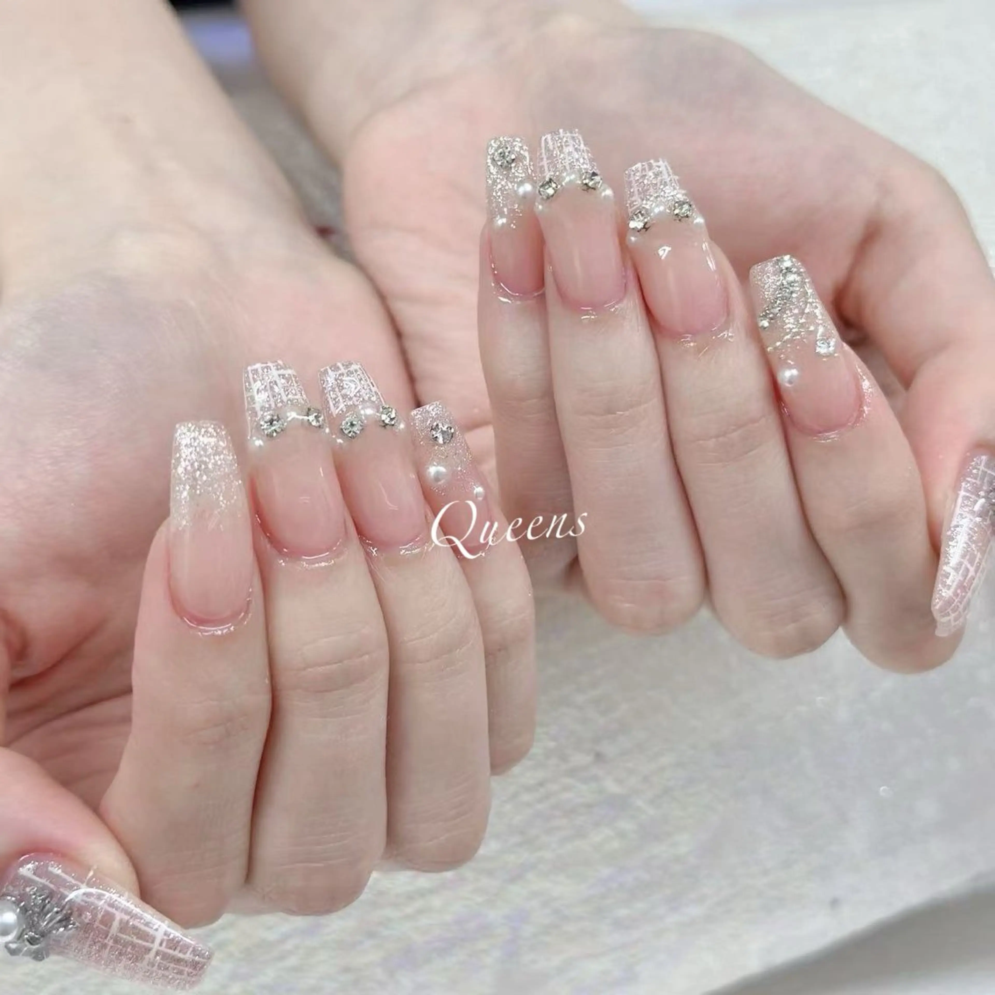 ネイル ハンドネイル Queens マオのネイルデザイン