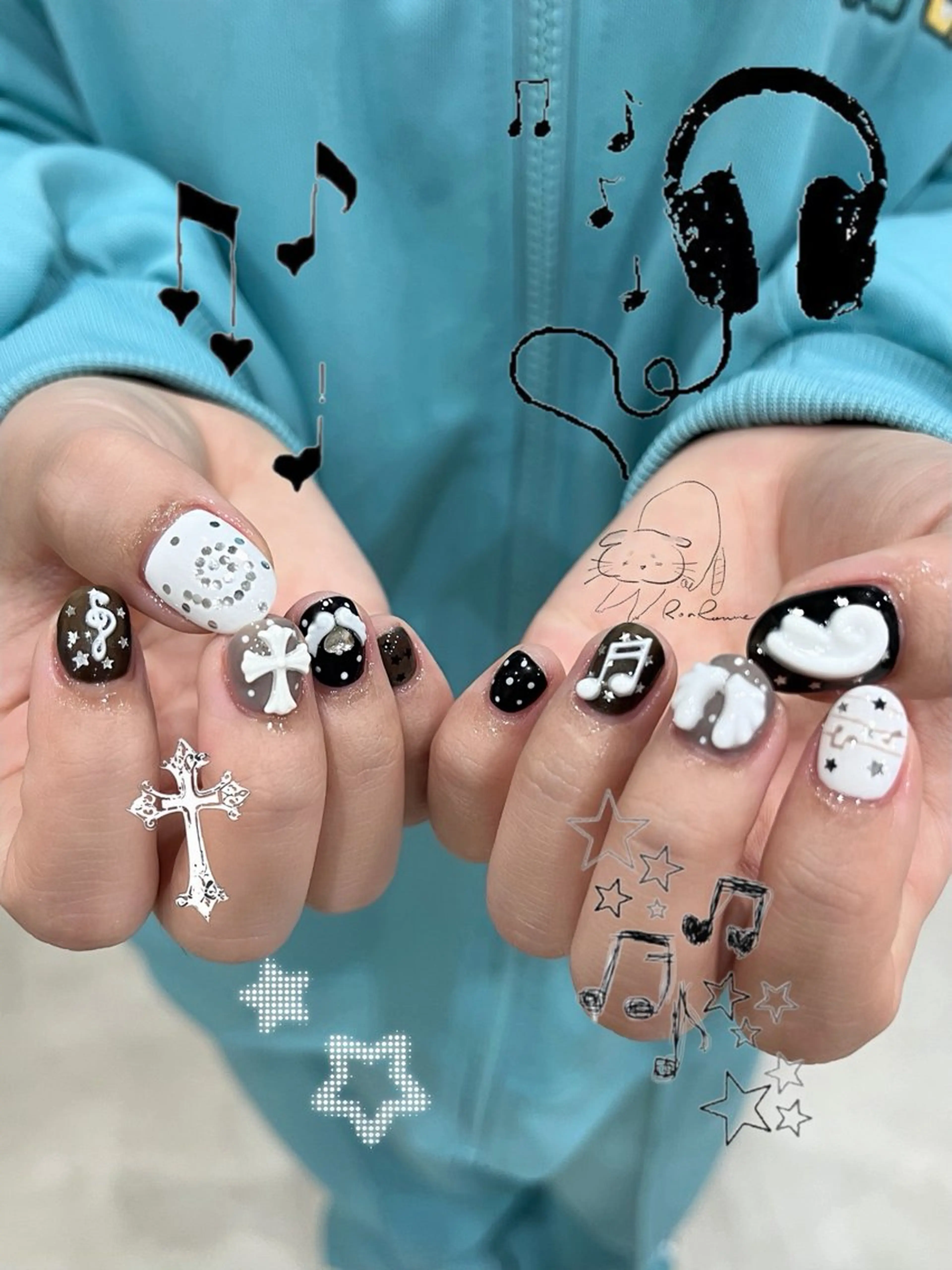 ネイル オーロラネイル 長さ出し フレンチネイル ジェルネイル ミラーネイル ハンドネイル Cho Artネイル所属・ronronne .のネイルデザイン