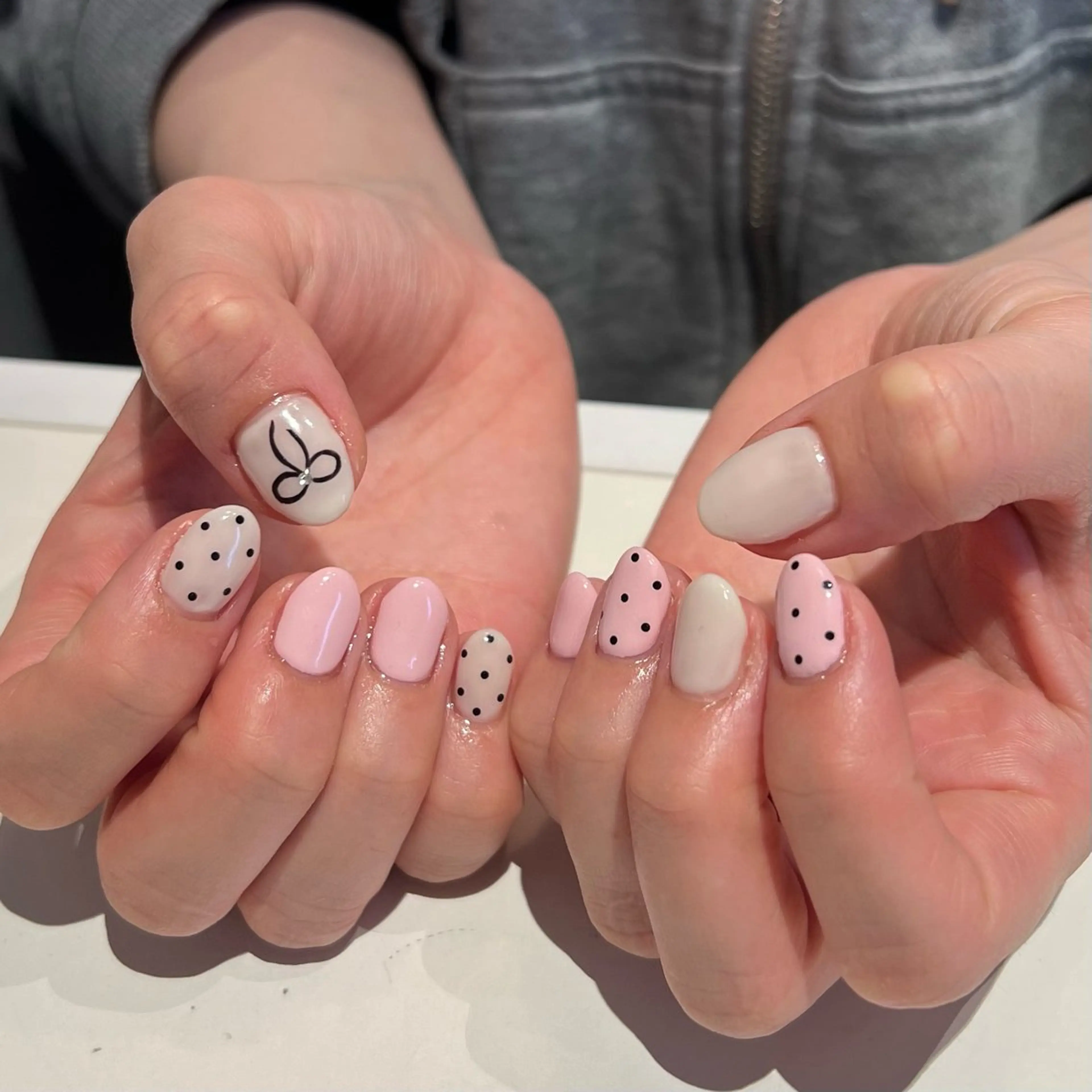 ネイル 高橋 麻里子のネイルデザイン