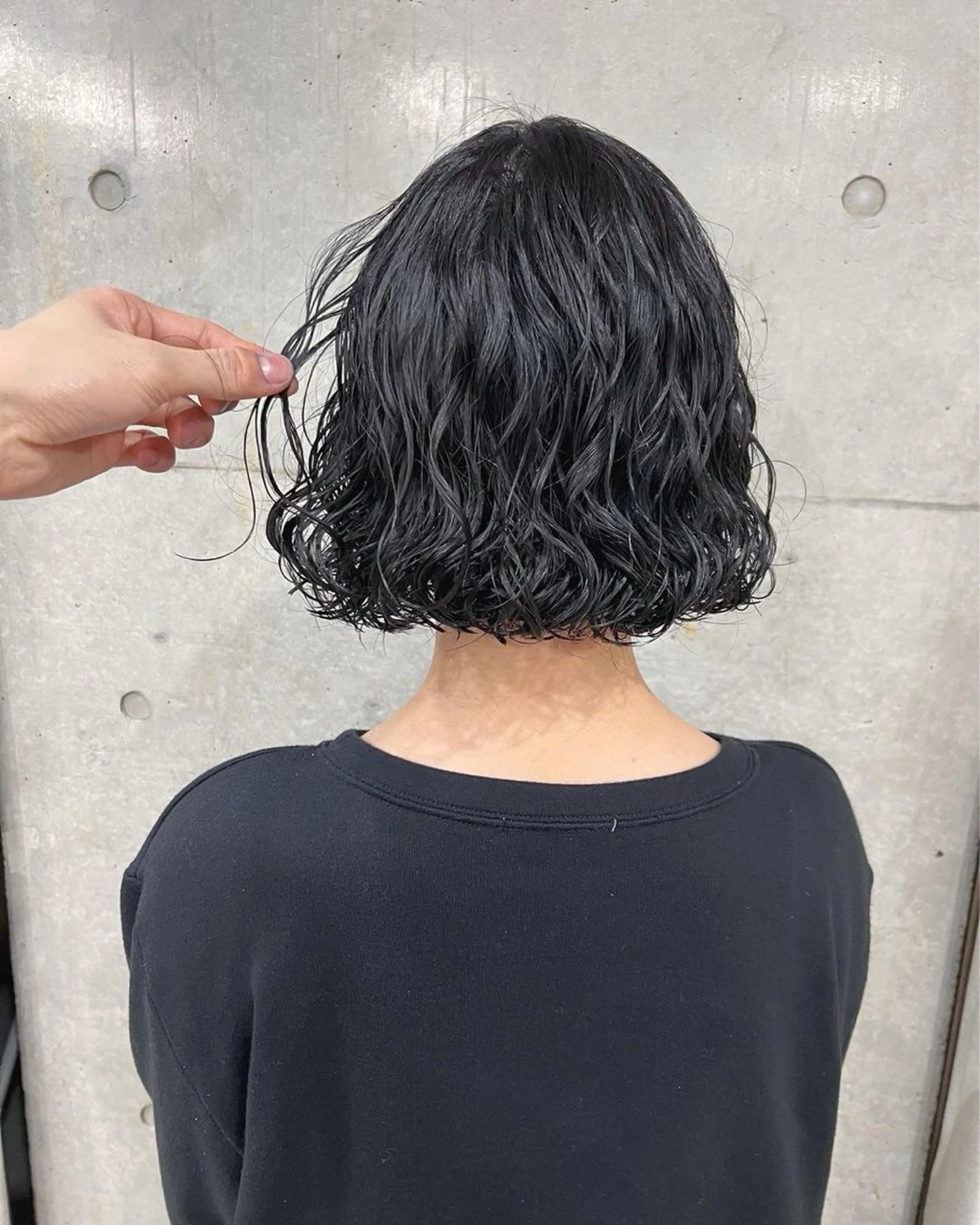 ミディアム カラー パーマ ミディアムパーマ ボブ 韓国風ヘア 森山 陽菜のヘアスタイル