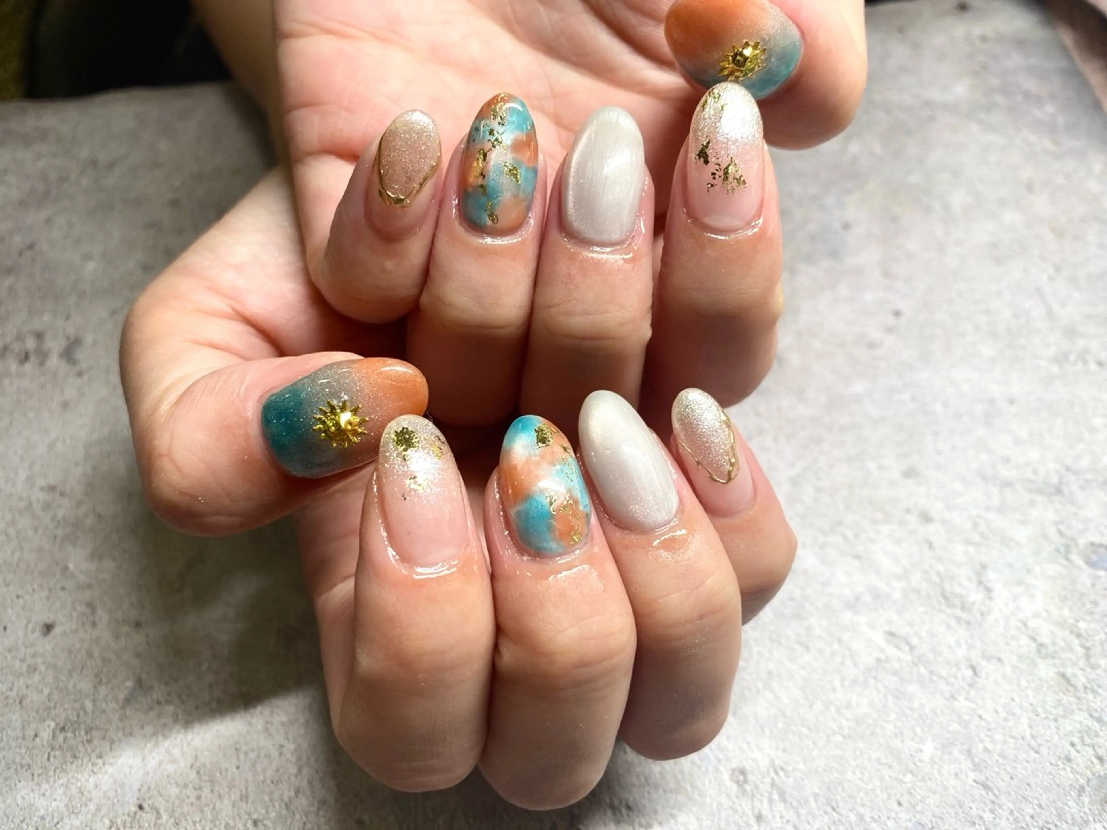 ネイル Latour onagiのネイルデザイン