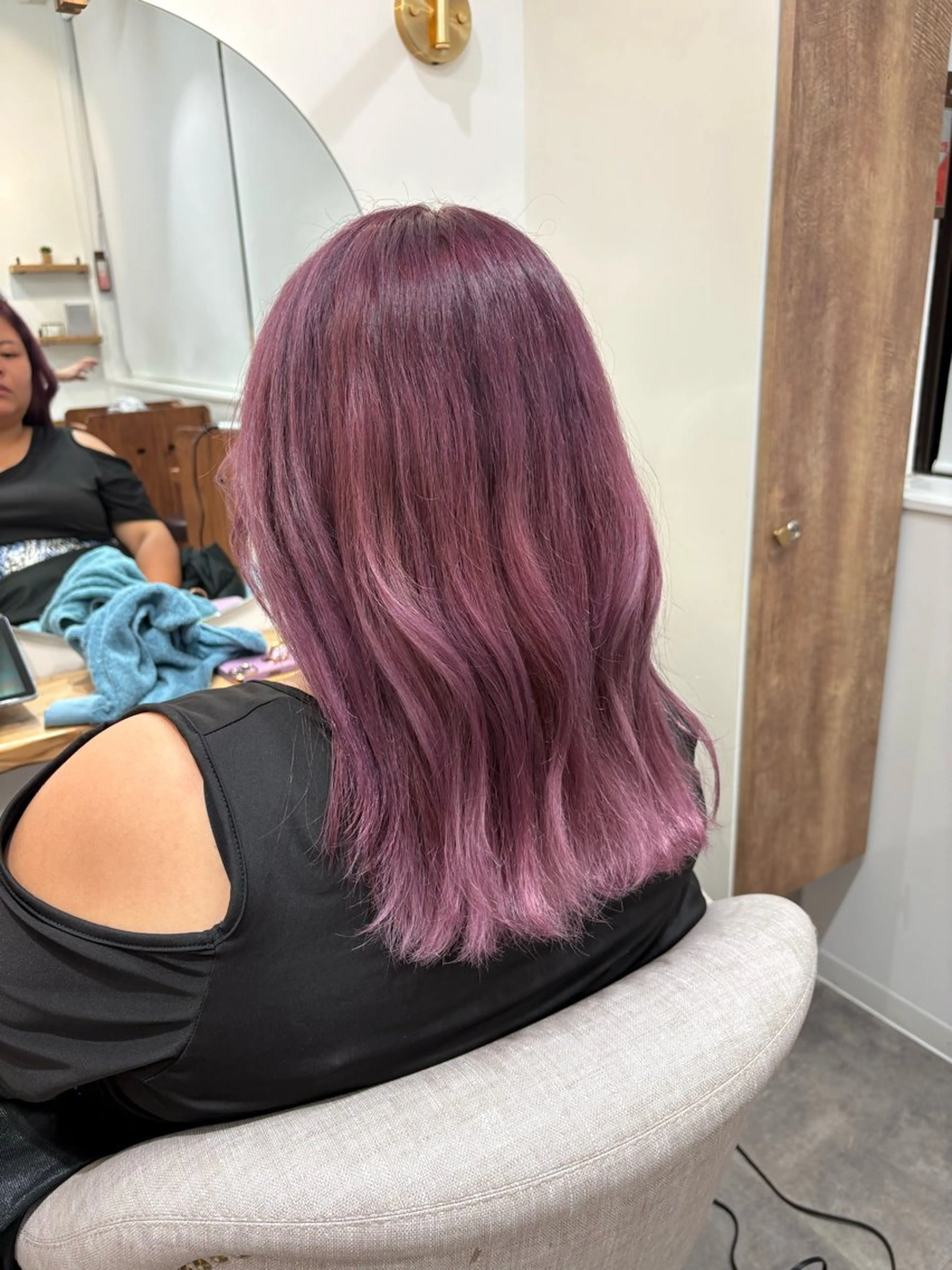 カラー Maki マキのヘアスタイル