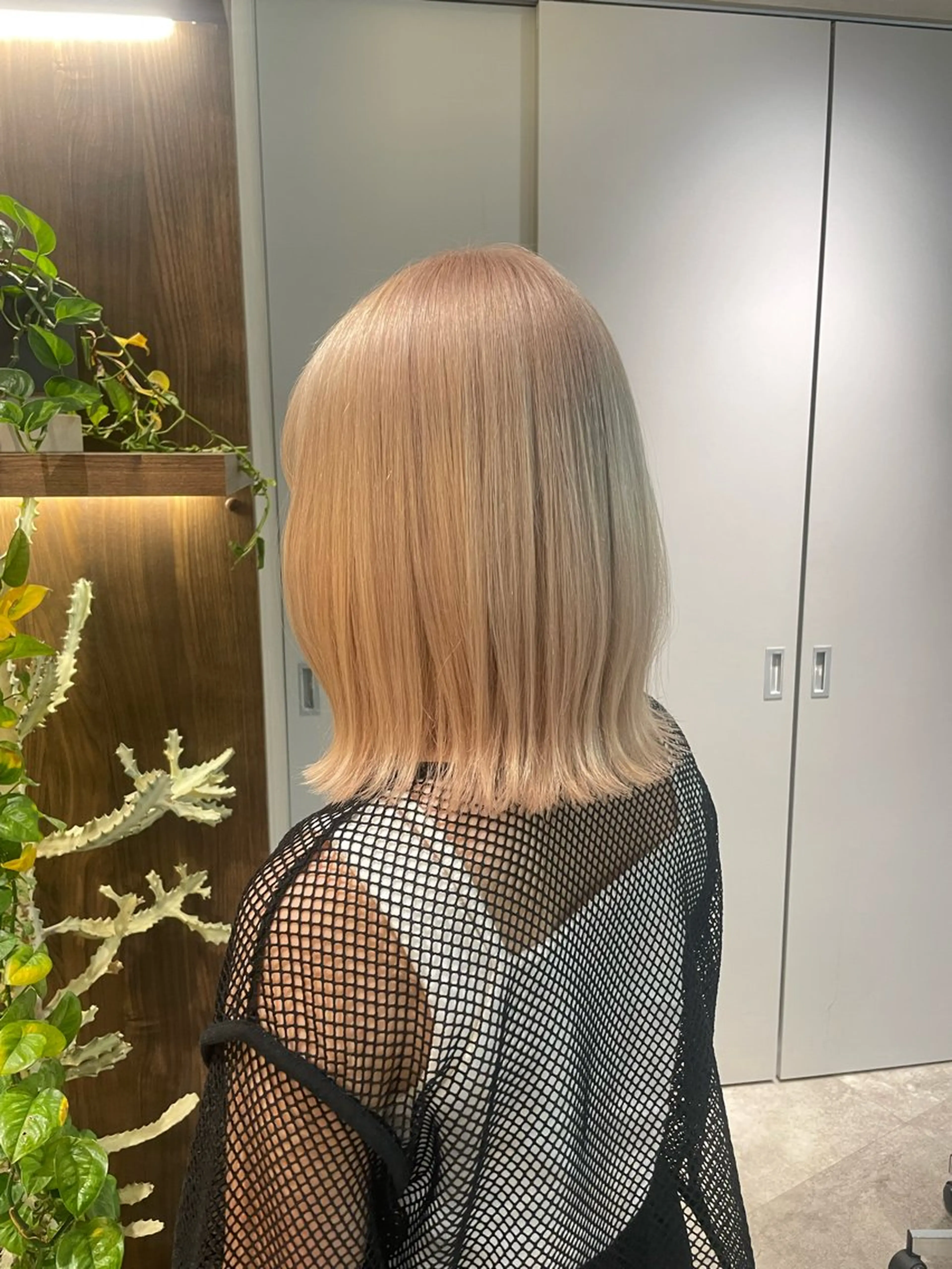 カラー ヘアカラー Toiro 新宿所属・ハイトーン/透明感 yuinaのヘアスタイル