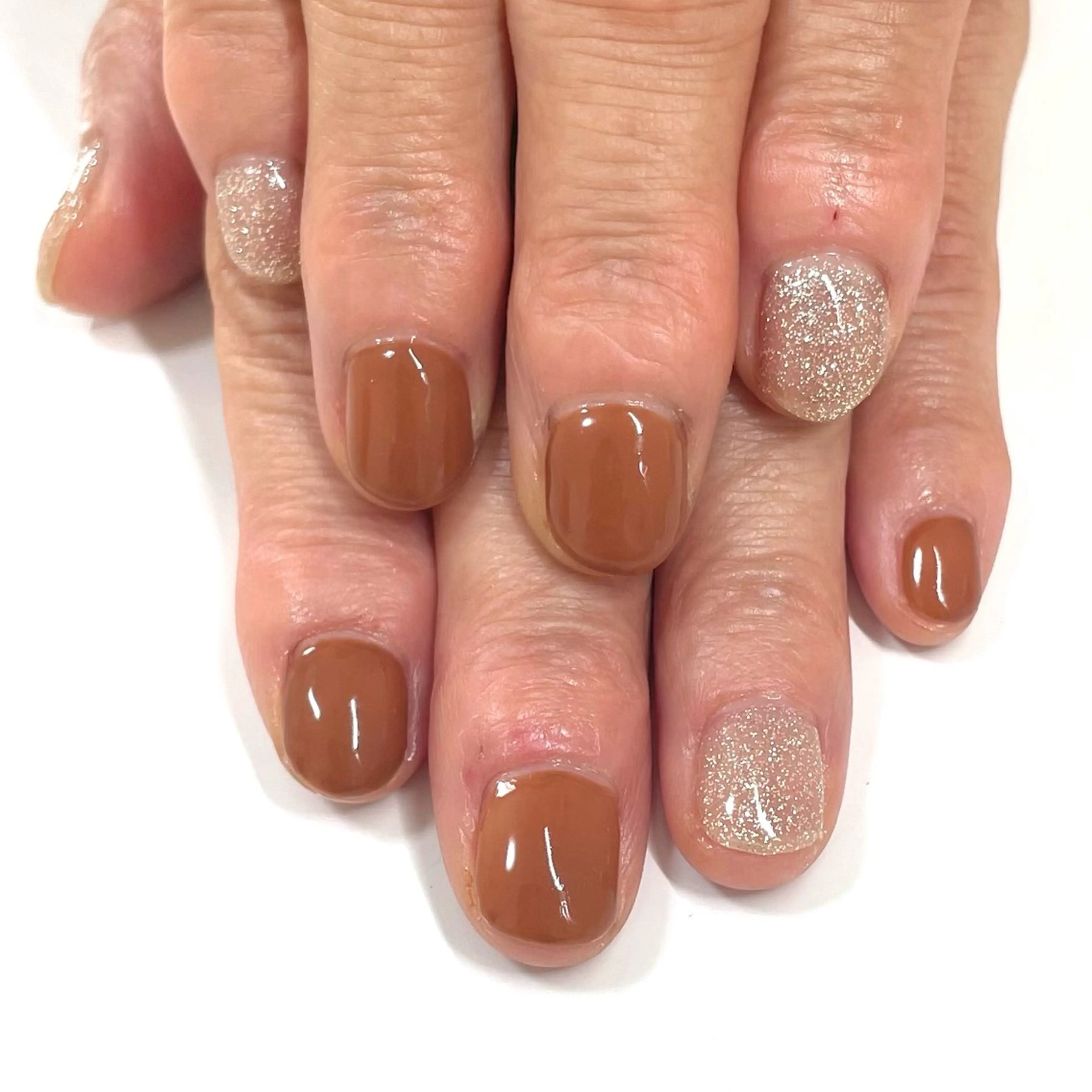 ネイル 弘岡 有紀のネイルデザイン