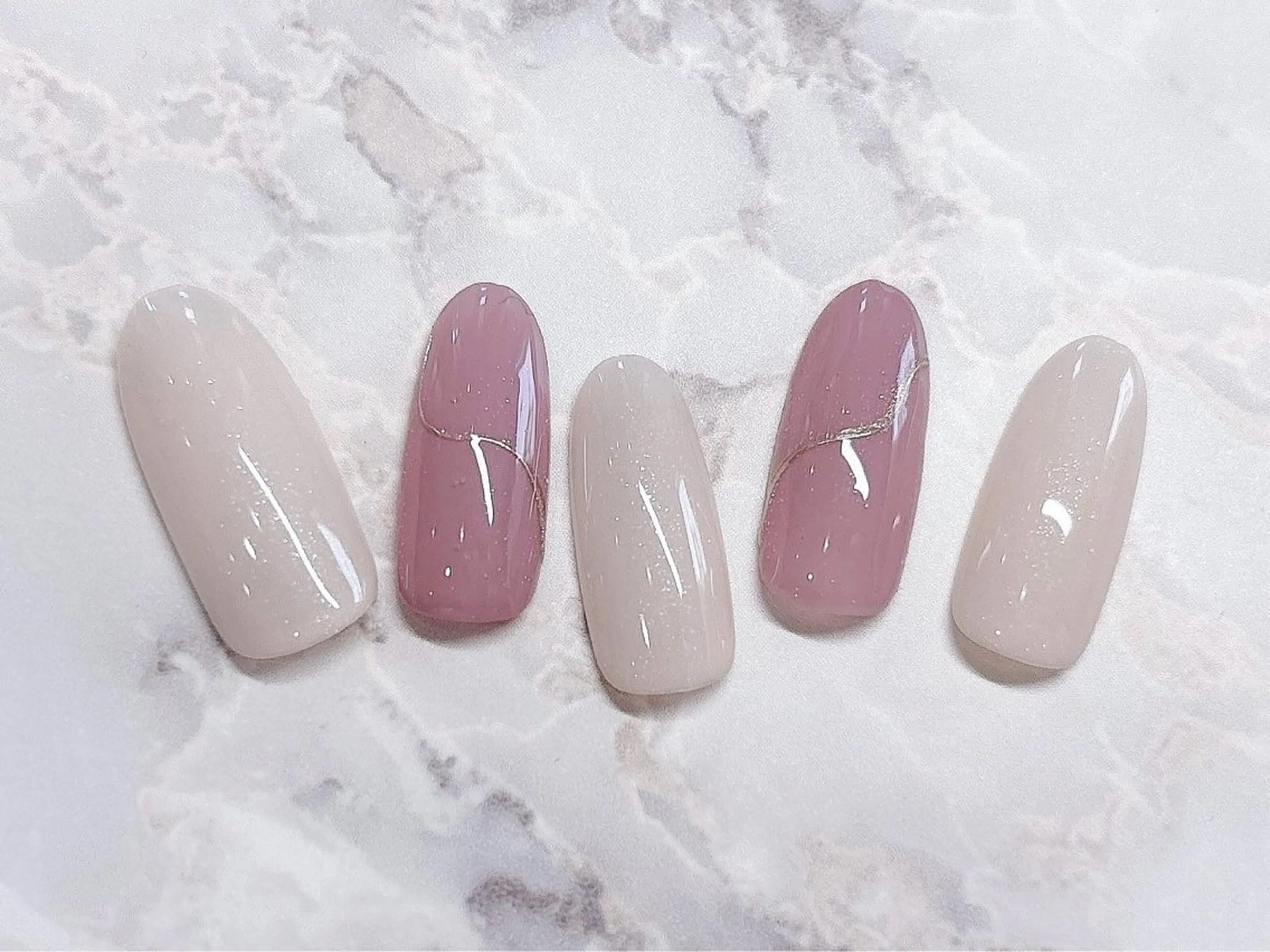 ネイル 岩﨑 香寿江のネイルデザイン